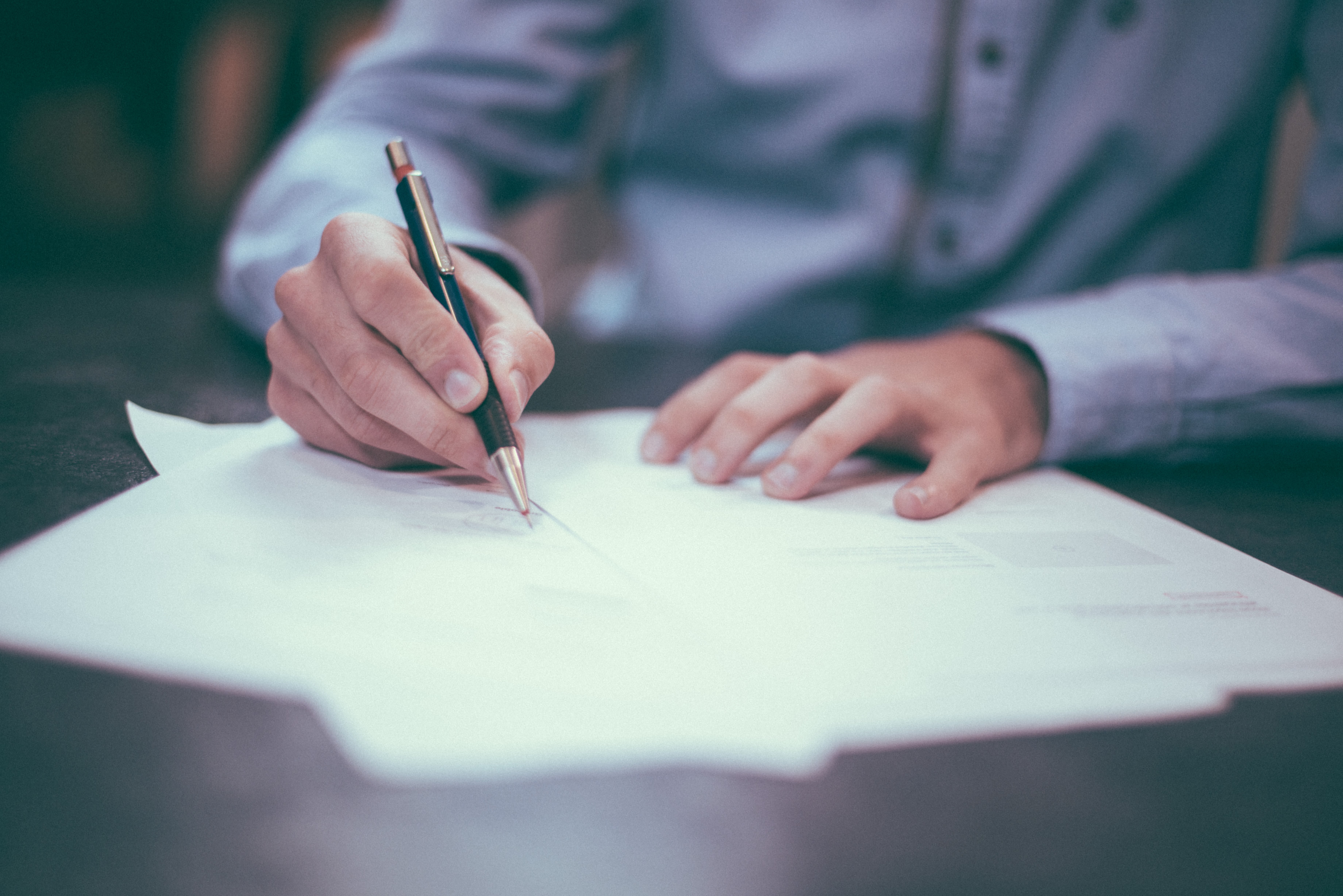 WHAT NOT TO DO DURING THE MORTGAGE PROCESS inception-app-prod/NGEzOTYzMWUtNzUzZC00Mzc0LTljMzctYWU5ZGU3NjUwNmFl/content/2023/12/47cac7d687b29fcdeb3278fc3a581ae44673296b.jpg
