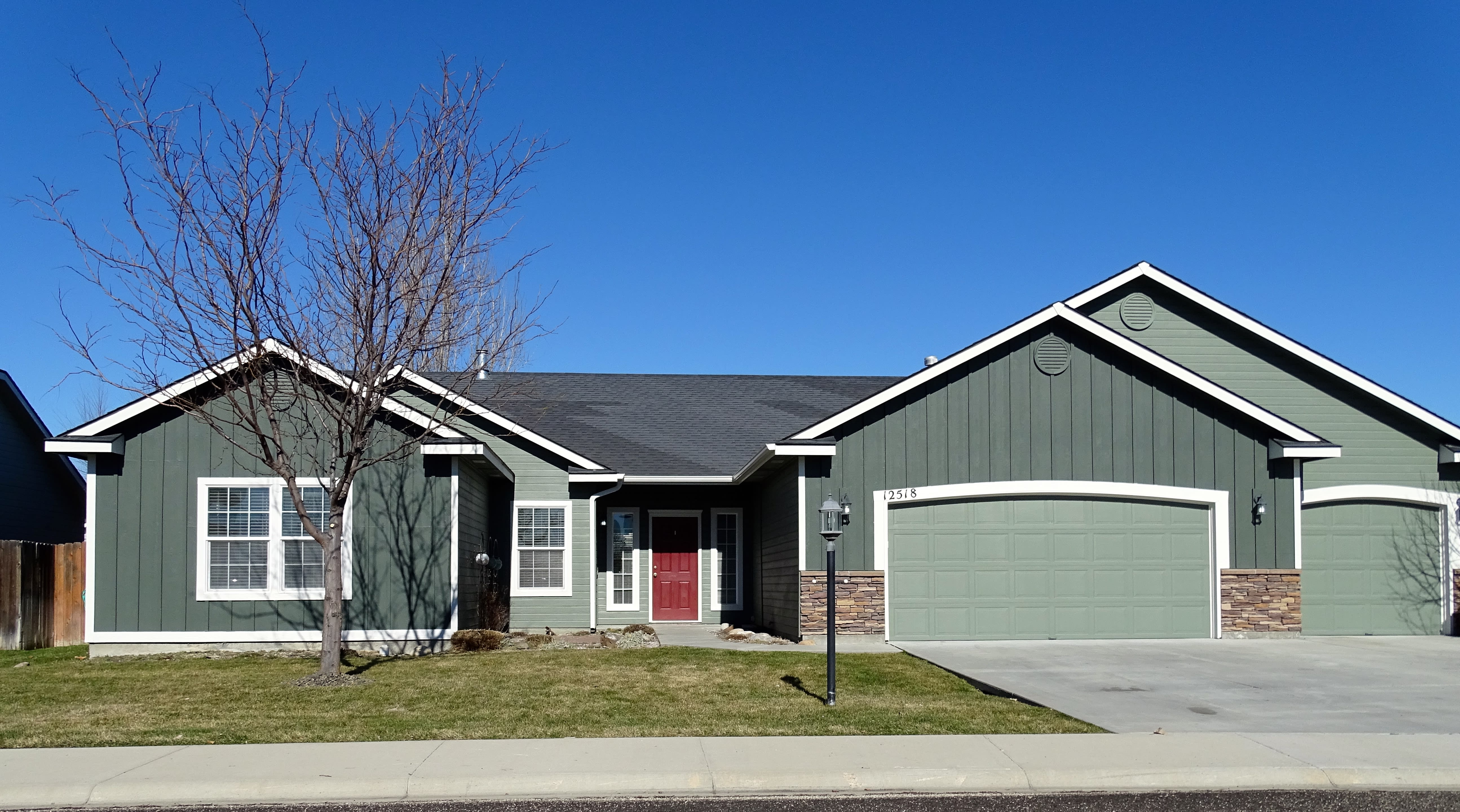 inception-app-prod/NGFjNjY2YzgtOTU1Yy00NmZhLWE5OTgtYmI4NTY5NDA0Y2Vl%2Fcontent%2F2017%2F05%2F12518 Orion Greens Front.JPG