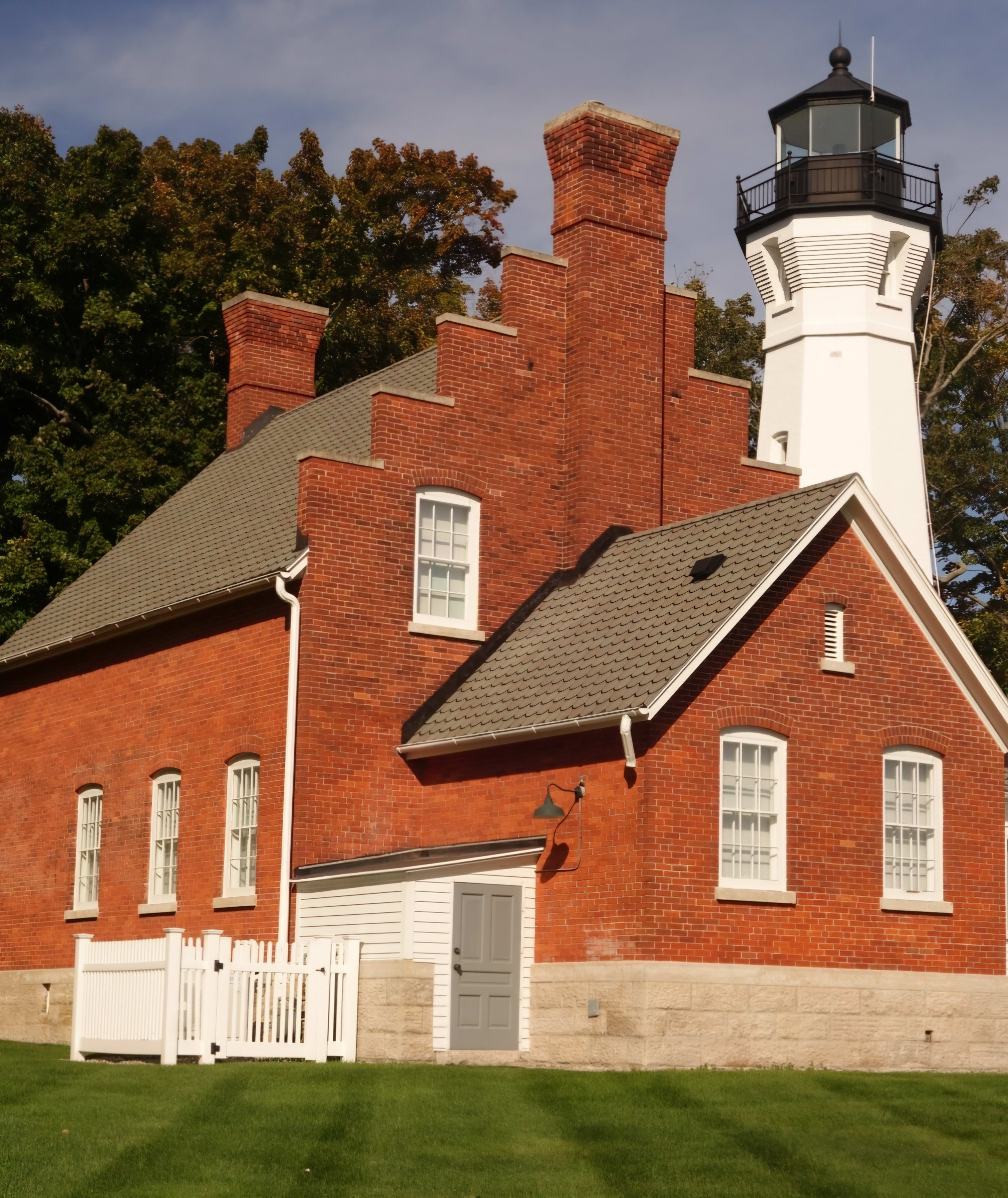 Port Sanilac inception-app-prod/NGYwYWEyMzctMGYxZS00OWRjLWE5MWQtOTEwYWMzNTMzZWI5/content/2025/04/b8dd95d7c4ffb2284b56ed22989b313539950ad2.png