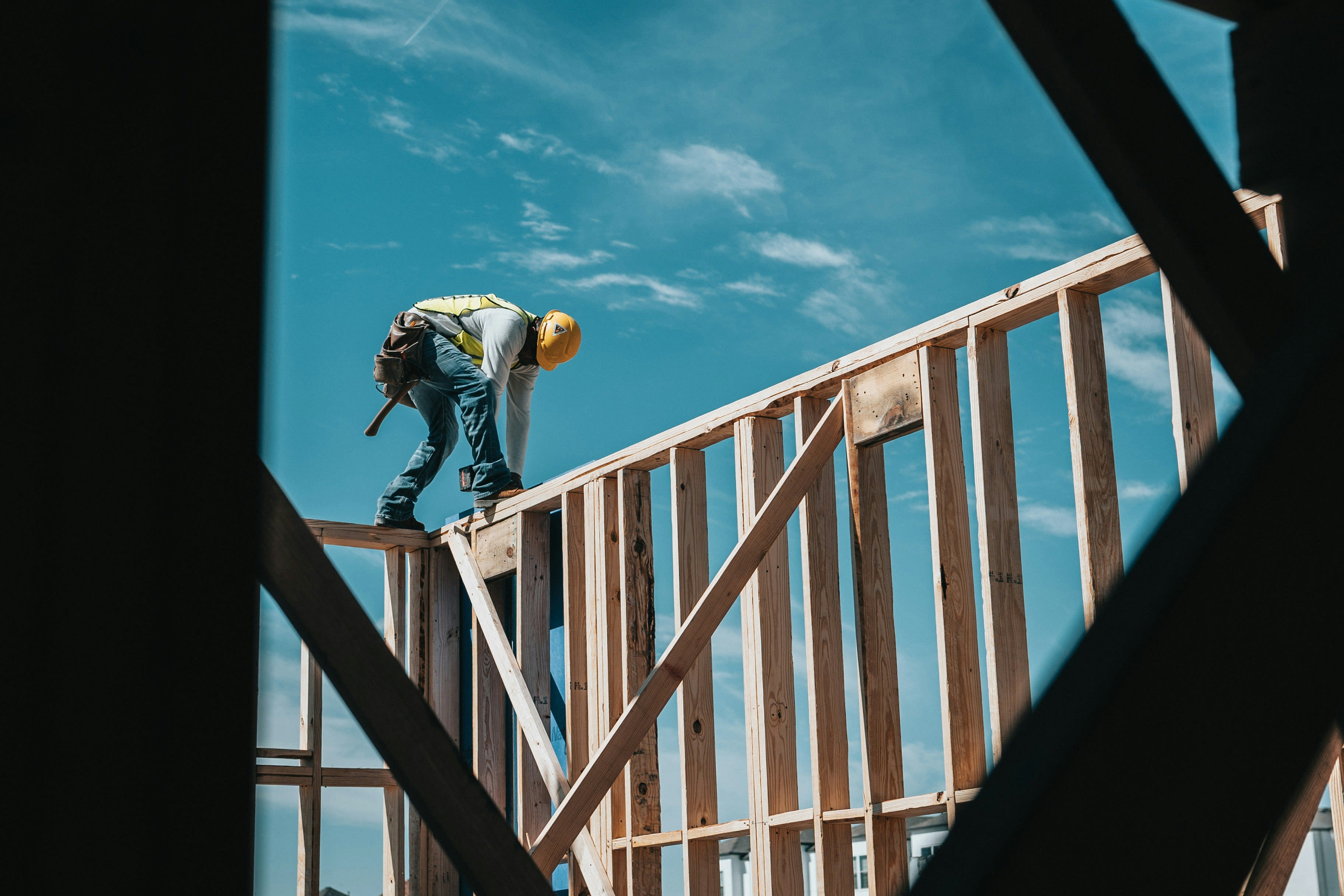 New Construction / Buyer Education inception-app-prod/NGZkZWViMzUtNjMyOC00ZjJiLTk2ODYtMzRlMmMwNDdkZmY1/content/2026/09/b9a460755c35500a495f57e405cd0b6f5372107e.jpg
