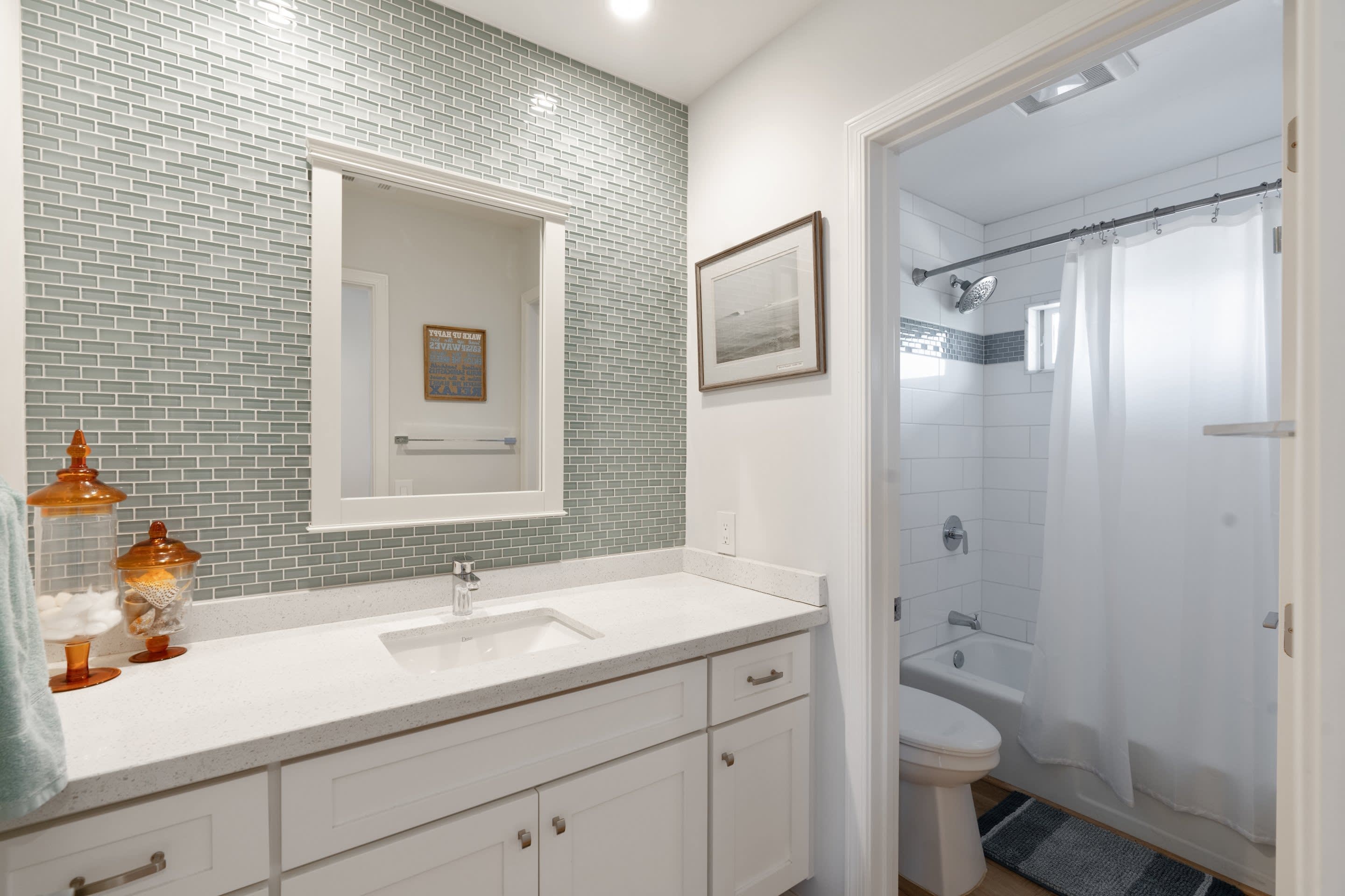 1802 La Cima, San Clemente, CA 92672 inception-app-prod/NTJiYjJkNDItYjVkZi00M2M5LTlmOTMtZmE3ODNiMjg4NTc3/content/2021/01/028-2.jpg