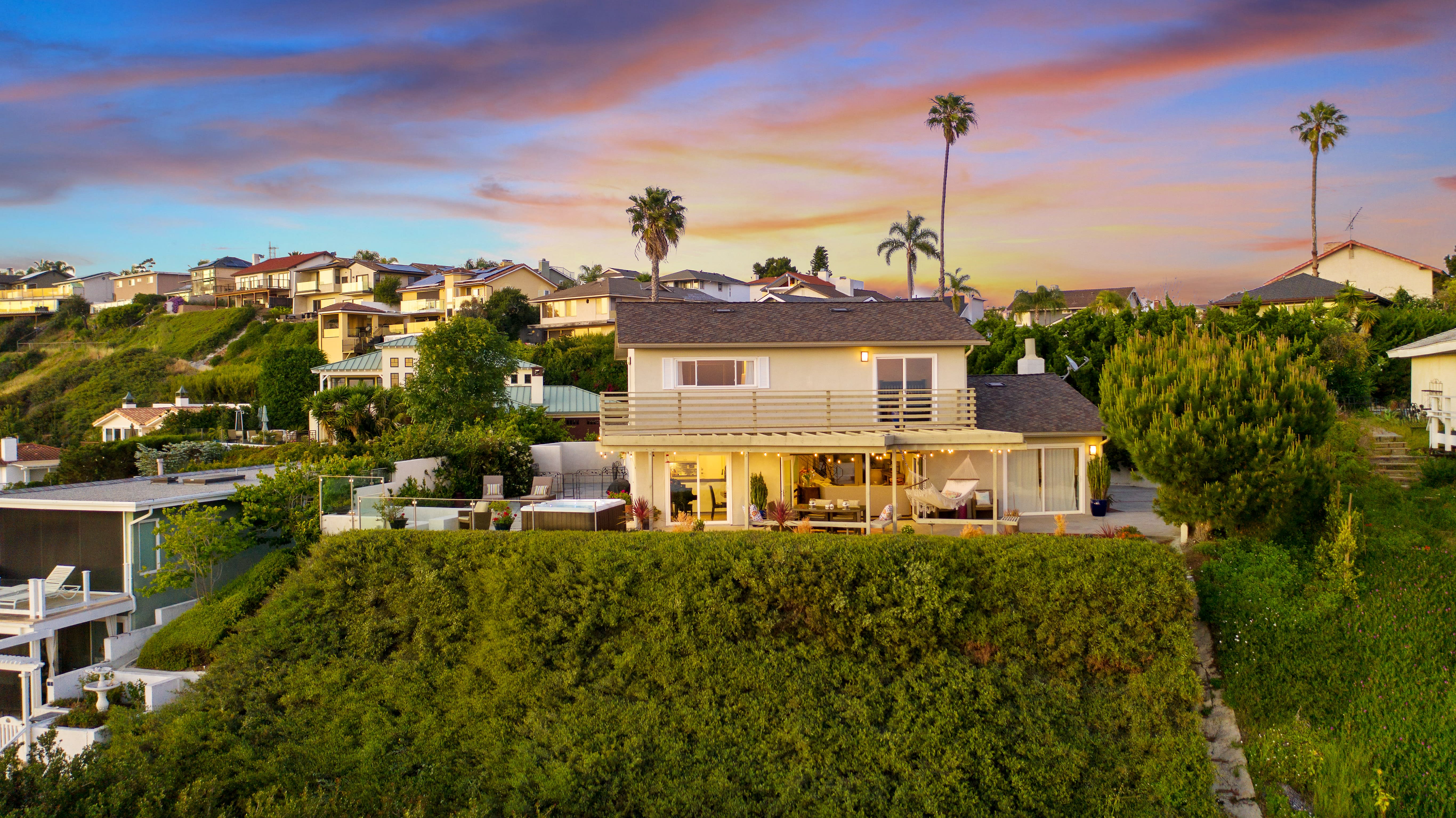1802 La Cima, San Clemente, CA 92672 inception-app-prod/NTJiYjJkNDItYjVkZi00M2M5LTlmOTMtZmE3ODNiMjg4NTc3/content/2021/01/dji0871-2.jpg