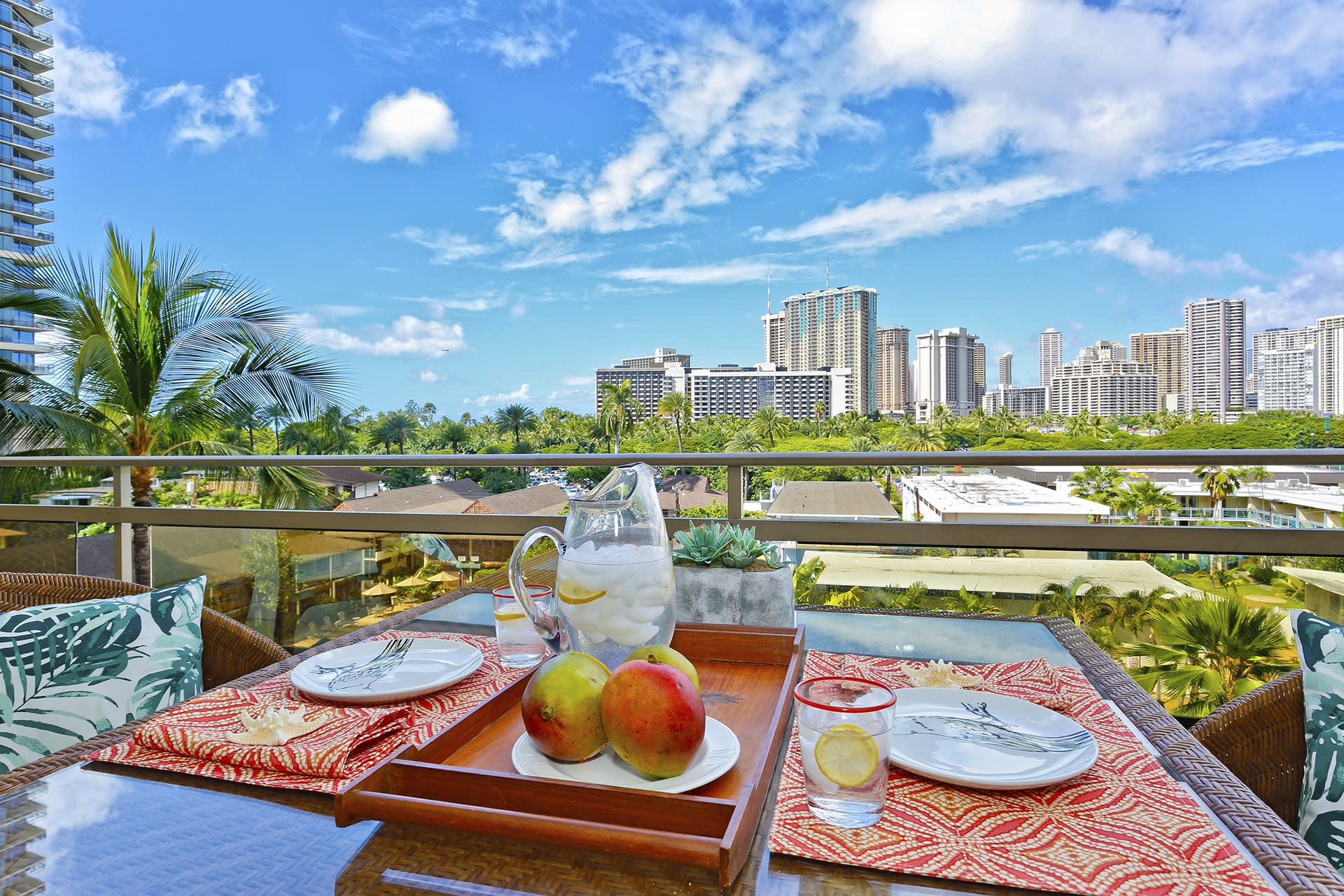 REGENCY ON BEACHWALK inception-app-prod/NTM1NjJhNmYtNjQ5Yy00ZGEzLWE4MWItZTIzOTAyZmZmMDU5/content/2022/03/8e62ffc09c96fd3aa621a8ae586dd8fa3ba7e3f1.jpg