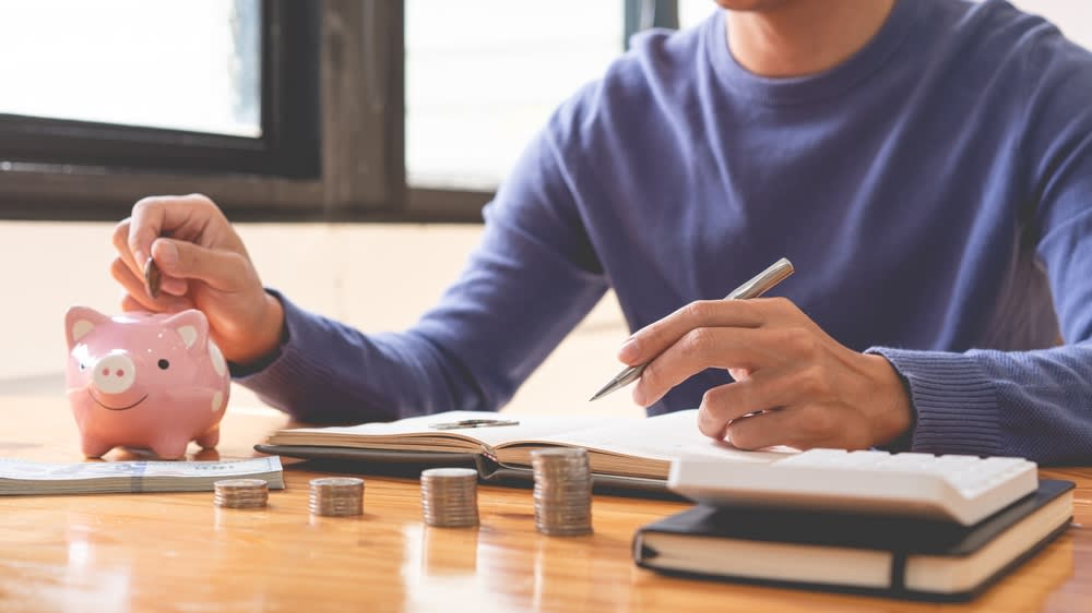 How To Save For A Down Payment inception-app-prod/NTNkZjM0NGUtOTUxNi00ZjgyLWExYWYtMTZkY2UxNjZmYTBj/content/2023/10/1ea85dd0c78526b5b9fa2a25aa59655623b1c435.jpg