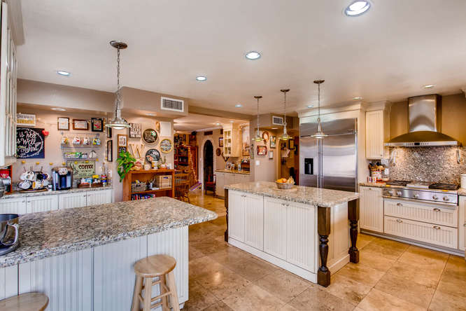 Smell Something Funny? inception-app-prod/NTgxOWI3ZDUtZWI1MS00MjU4LThhNGEtNzhjMGQzN2Q1MjAz/content/2019/10/MTQ1OC1zLW1hZ25vbGlhLWF2ZS1lbC1jYWpvbi1zbWFsbC0w.jpg