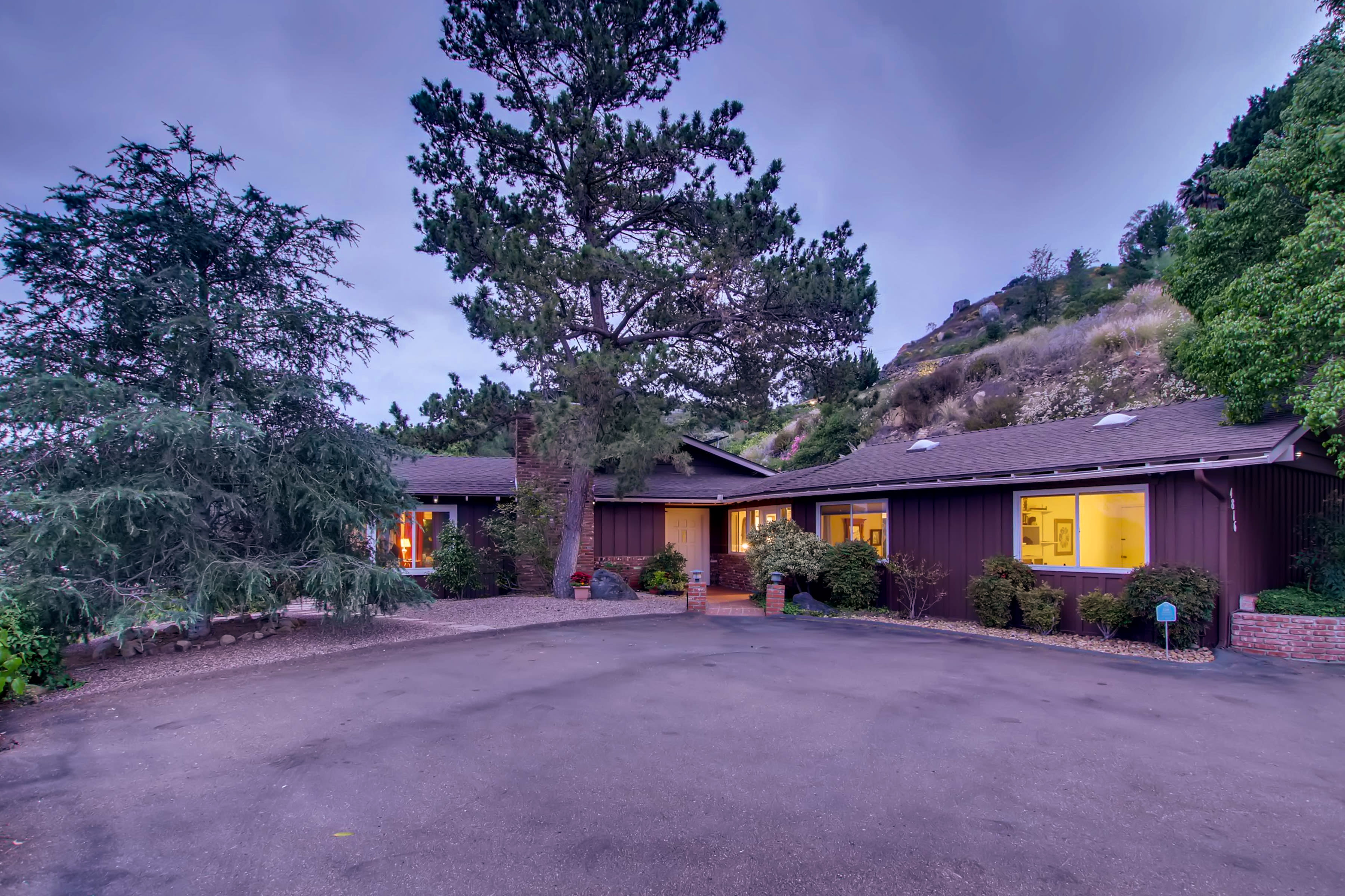 Housing Market Slow - Will Rate Drop Help? inception-app-prod/NTgxOWI3ZDUtZWI1MS00MjU4LThhNGEtNzhjMGQzN2Q1MjAz/content/2023/09/1b5f2820b5ba980ed5c6ce4749ecba430fe76813.jpg