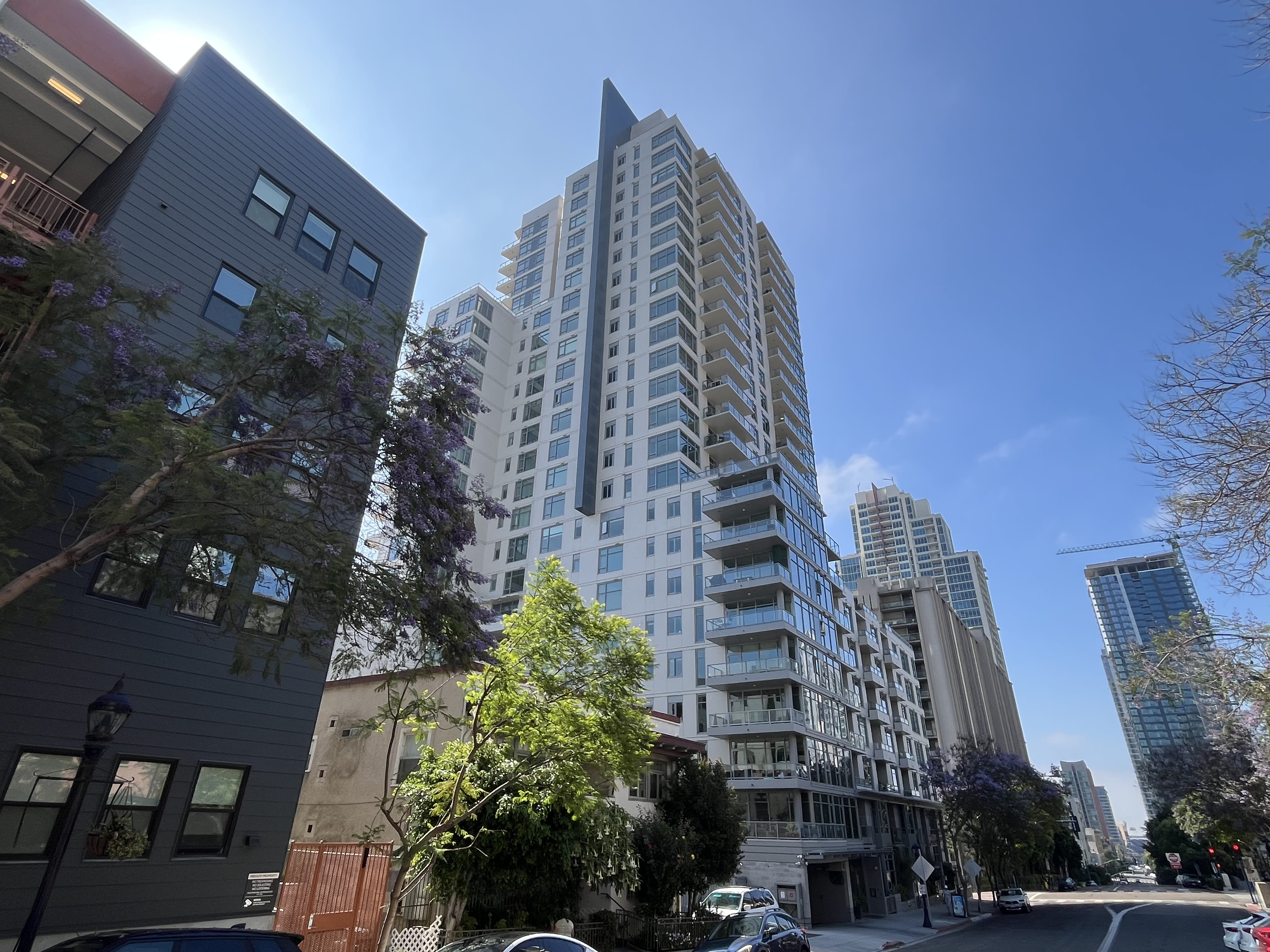 Manhattan's Office Building Conversion Scare inception-app-prod/NTgxOWI3ZDUtZWI1MS00MjU4LThhNGEtNzhjMGQzN2Q1MjAz/content/2026/07/6d8f86d78815bcc75f37a25b4c7aebe4a3bc1476.jpeg