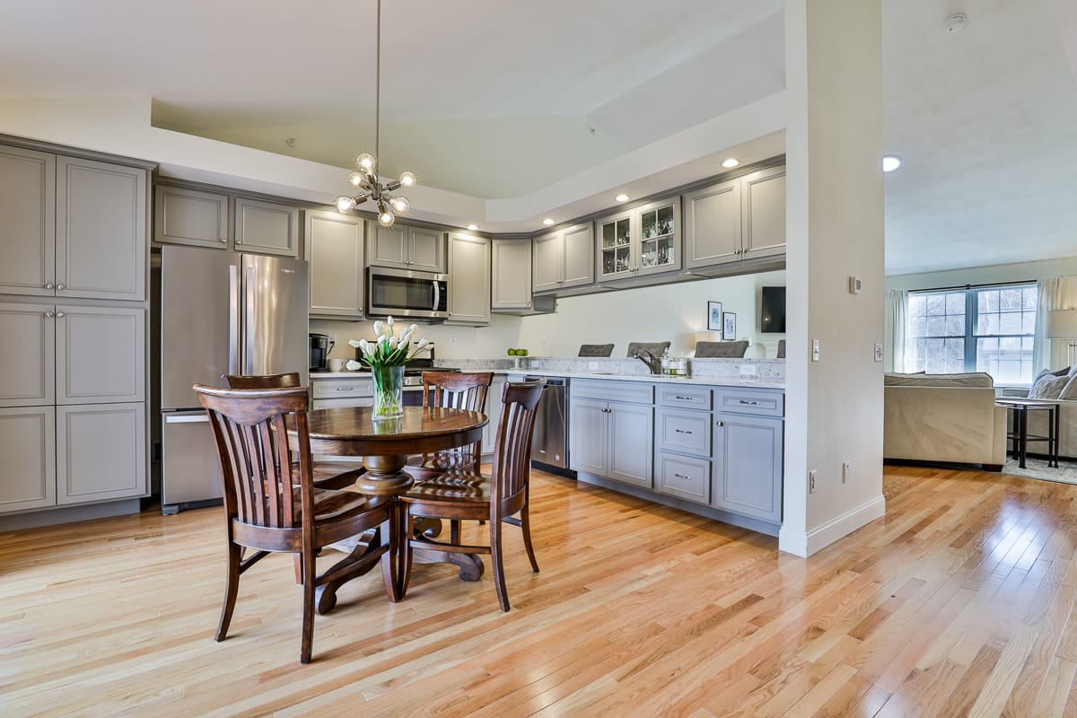 Atkinson Condo for Sale $399k inception-app-prod/NThhZWEzMjktOTRhYS00N2ZhLWJlYjAtYjQ4Y2Q3NTA0MjZi/content/2020/03/7o2a9524.jpg