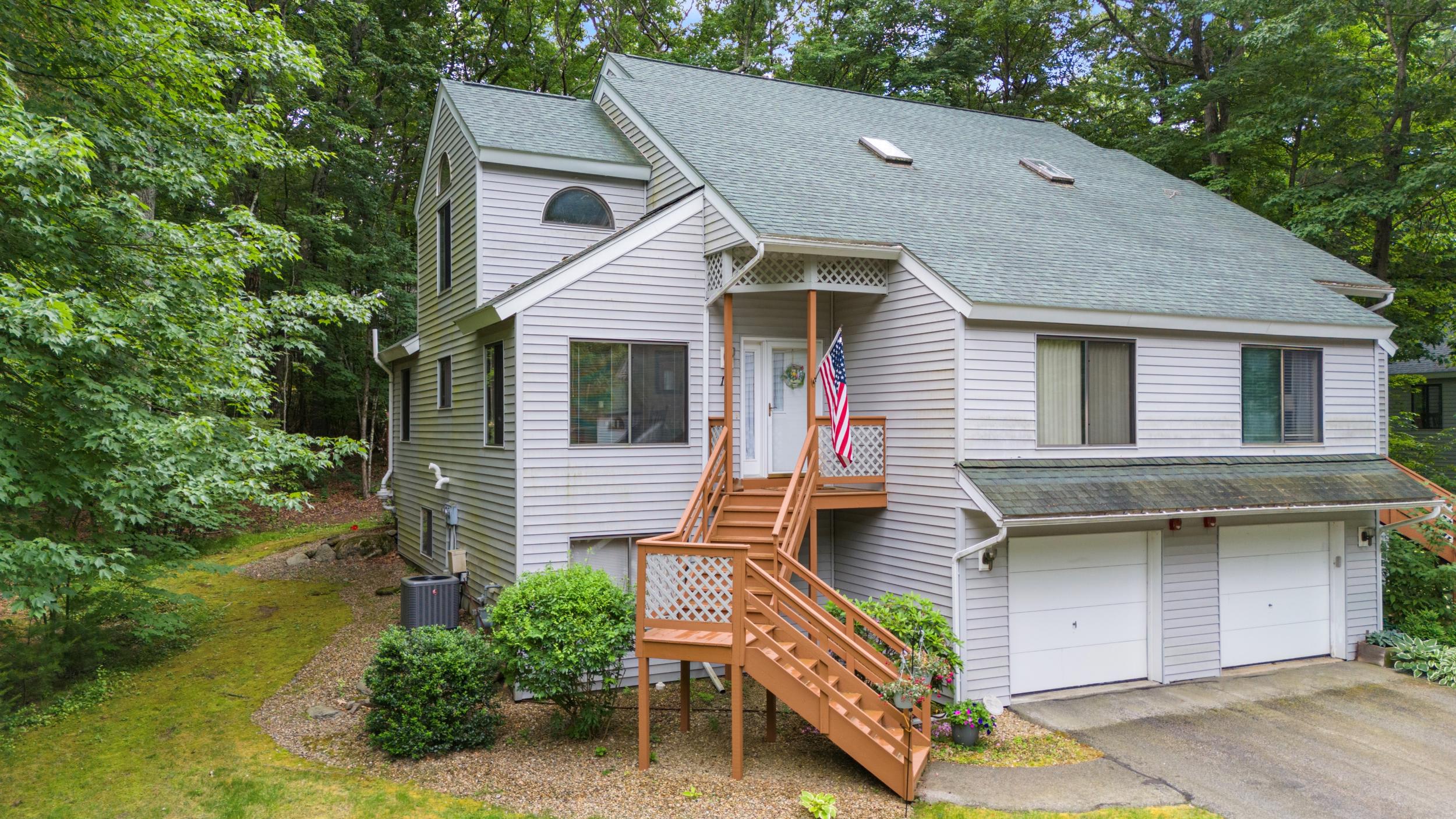 Bryant Woods Condo For Sale! inception-app-prod/NThhZWEzMjktOTRhYS00N2ZhLWJlYjAtYjQ4Y2Q3NTA0MjZi/content/2024/06/3b6116444714cc8cf7901b88168f5ef6dcffbac5.jpg