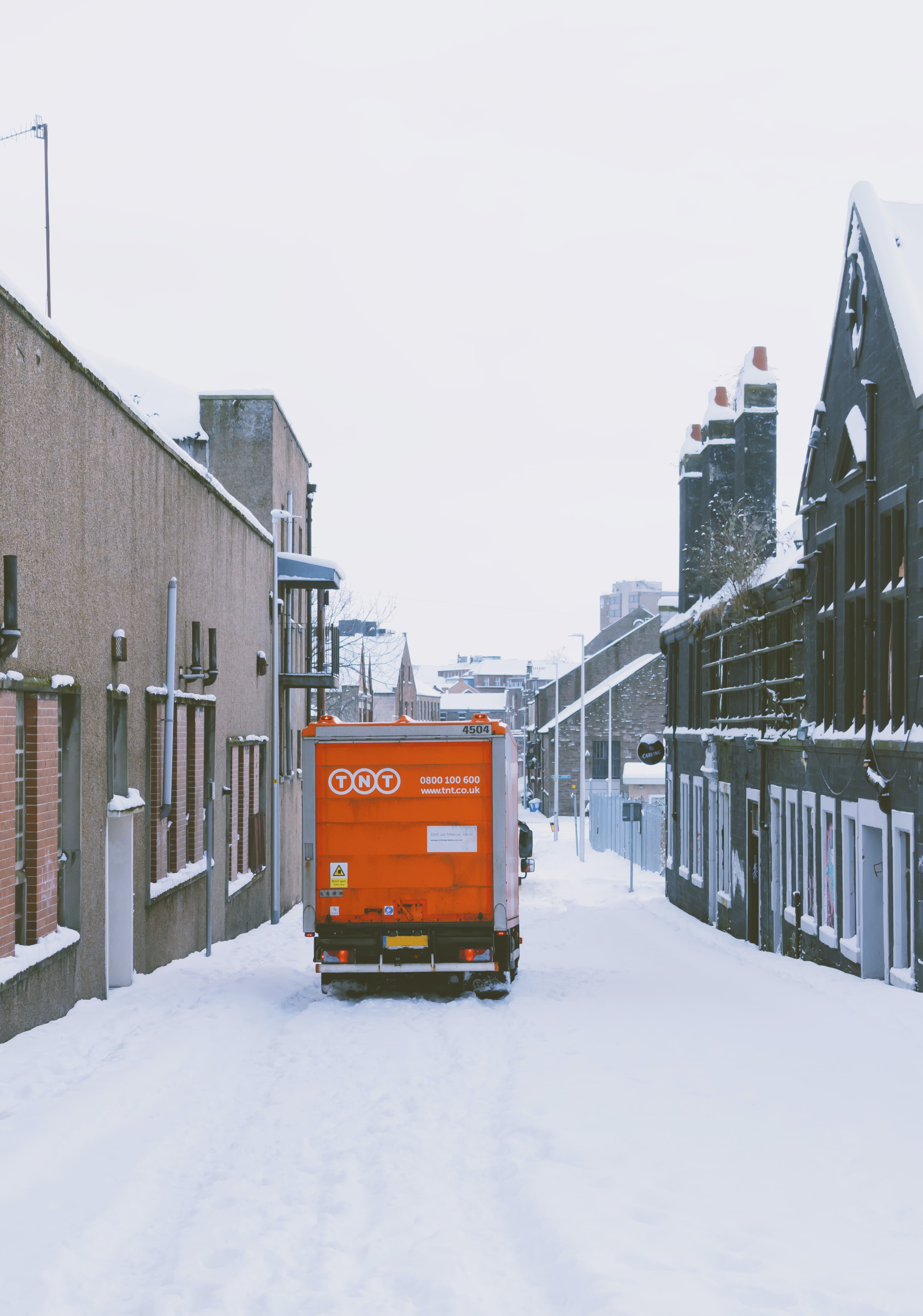 Tips For Moving In The Winter inception-app-prod/NThkMWFiN2MtNTQ4Yi00NTU1LThkOTMtMzI3YjgwY2QzZTM2/content/2022/12/df234ae8cdb644302e0b5ff9e691574de9a16ab2.jpg