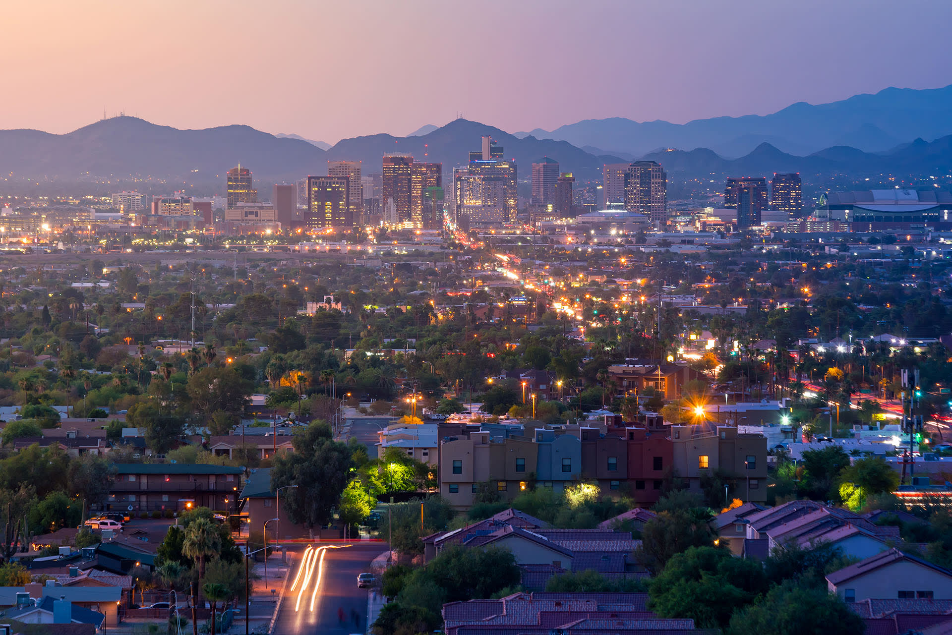 Central Phoenix inception-app-prod/NWMzMWJlZTktZTU1OS00ODg2LWFjMzAtZjljYWM4YzhhYmFk/content/2021/04/shutterstock_472928563.jpg