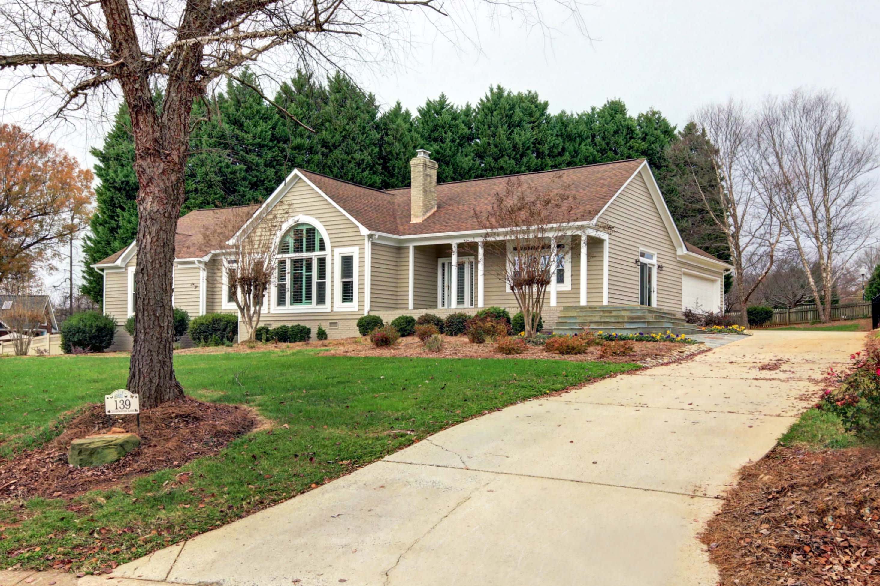 inception-app-prod/NWRiMjc3ZTktNjFmZC00ZTM4LThiNTUtMTVkMjYyOTc0NzU0/content/2017/12/Clearwater Front - E.jpg