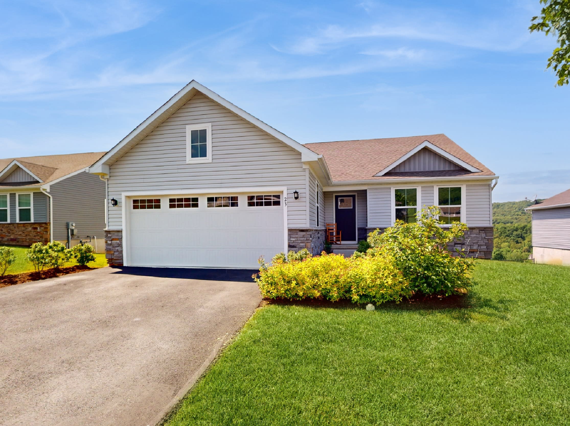 SOLD - 23 Coventry Rd, Hamburg, NJ inception-app-prod/NWU3Y2E0N2MtM2FhNy00NmI3LWI2YTktMmIyYjBlMmI3OWZj/content/2024/08/5c0f768ecef4f692c8295e93023fa0240cc40e7c.jpg