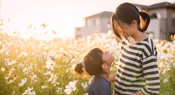 What You Can Expect from the Spring Housing Market inception-app-prod/NWU4NjE2N2EtNDhkNy00MmZhLWExNGQtNWFhZjEyMTA5NGVk/content/2022/04/e5943e48343d53241fc5aa814026c1bbb6849dbd.jpg