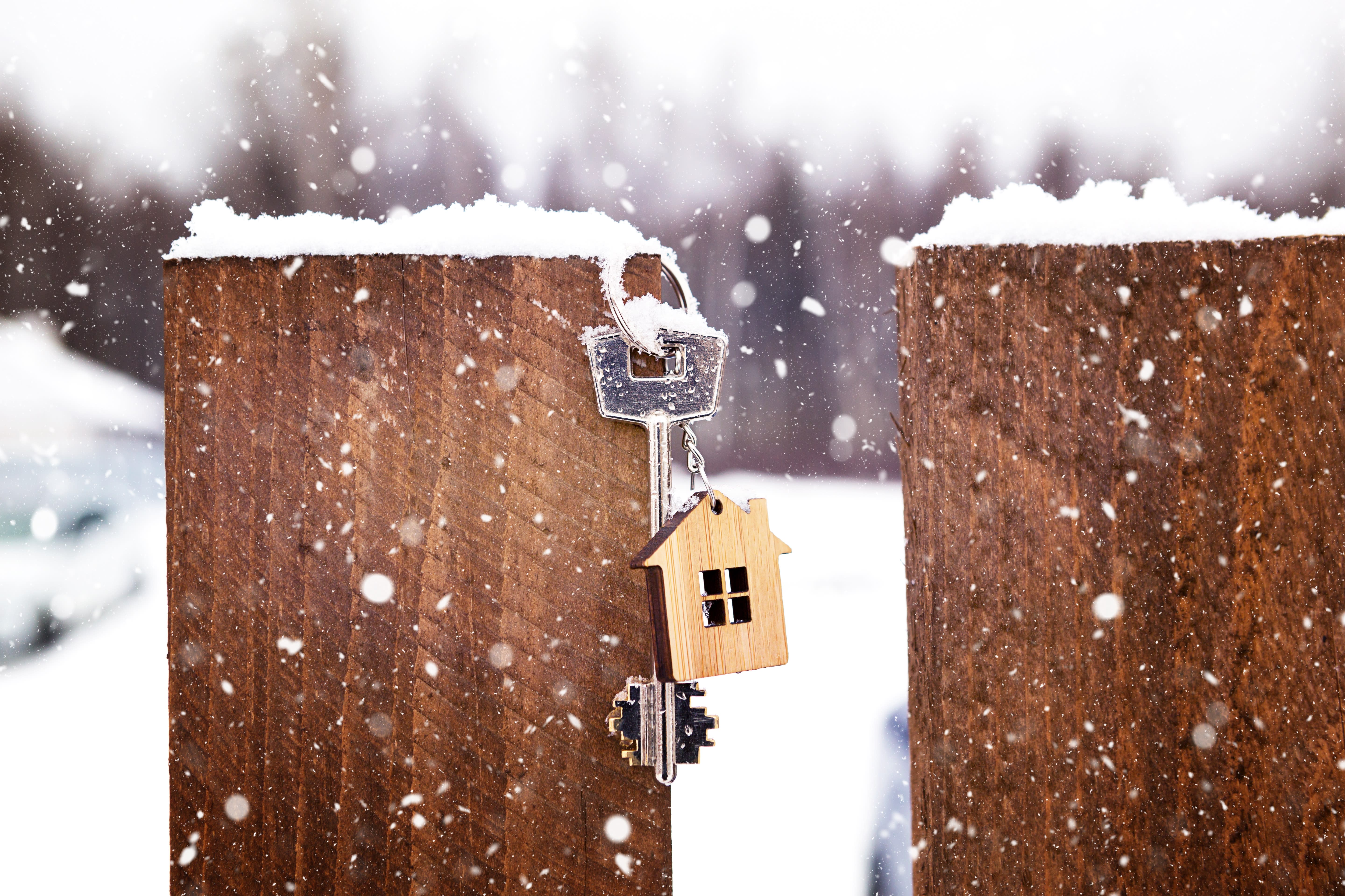 The Winter Real Estate Market: Myths vs. Reality inception-app-prod/NjFmY2NhNDktMGVkNC00MDFhLWJkNjEtZWFiZmUzMGVkN2Iz/content/2023/12/baa6d90ddb01fca49b6dc8f408f90b0310612555.jpg