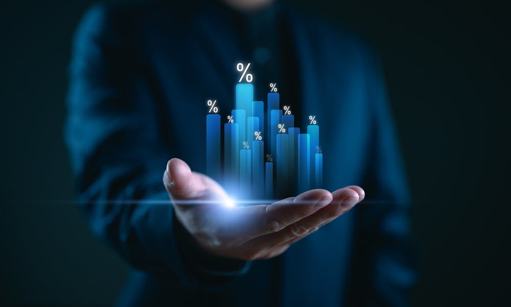 Is It Better to Buy Now—or Wait for Lower Mortgage Rates? inception-app-prod/NjIwNDFjNDctMjdmMy00ZDhkLTlmODEtMDZiNThiZjViNDJk/content/2025/08/7d96e2d8160033a95083691ca5950be28bb358a0.jpg