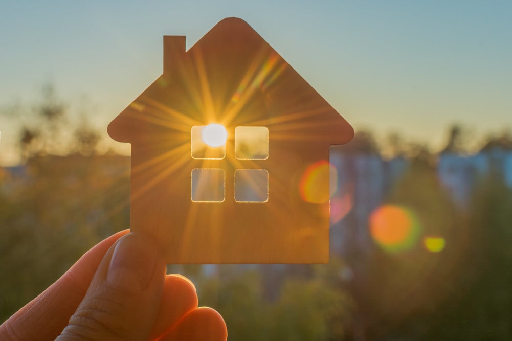 The Secret to Selling Your Home Isn’t Patience—It’s Price inception-app-prod/NjIwNDFjNDctMjdmMy00ZDhkLTlmODEtMDZiNThiZjViNDJk/content/2025/09/487ffa84ded15ca45932e37a4865da60af408caf.jpg