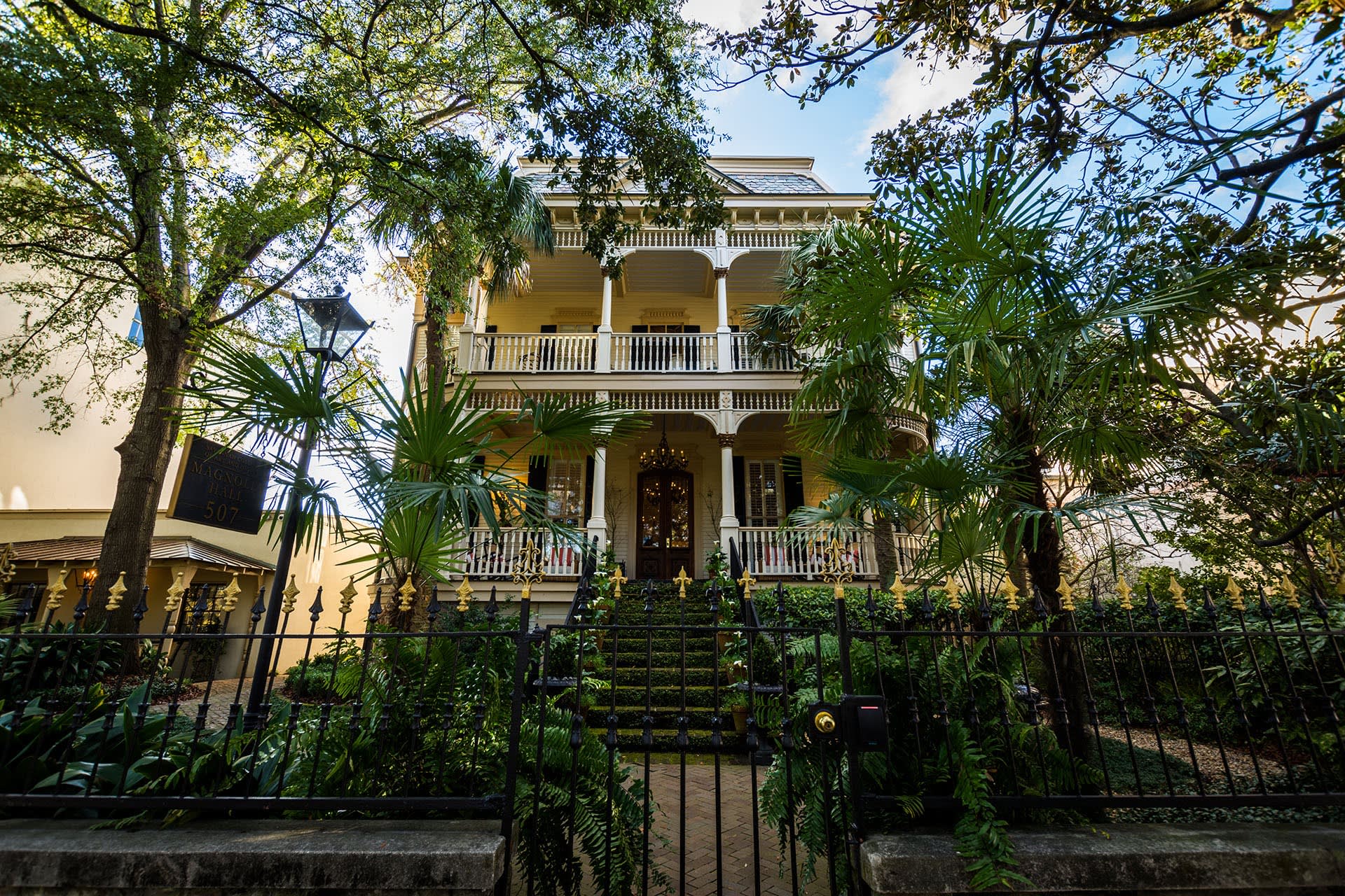 Pooler inception-app-prod/NjMxYmMxNWUtMWQ1NC00MTY3LWI4MzUtMTM1YWQ2MjIyMWRi/content/2021/02/shutterstock571121362.jpg