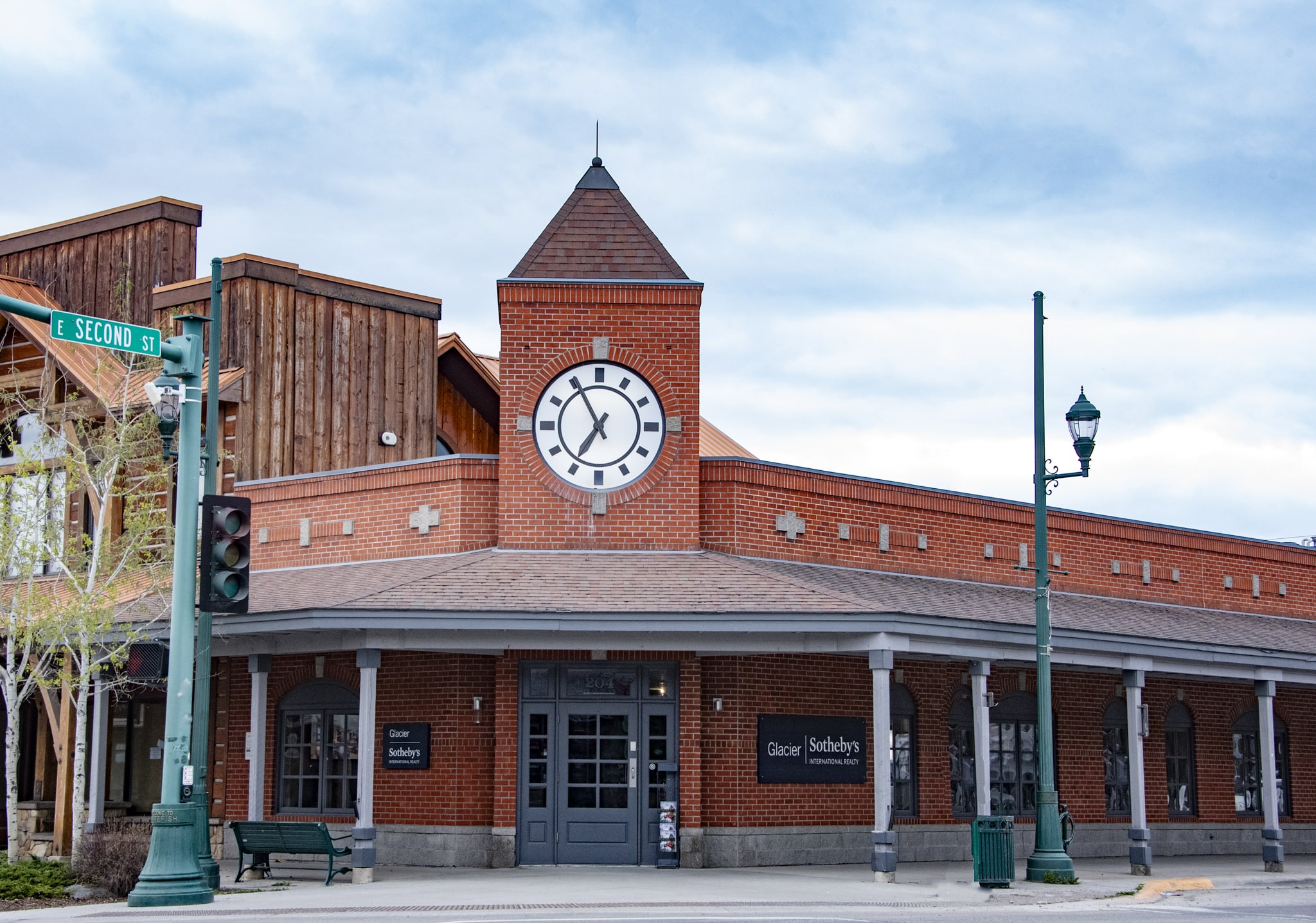 Julie Brown Real Estate logo