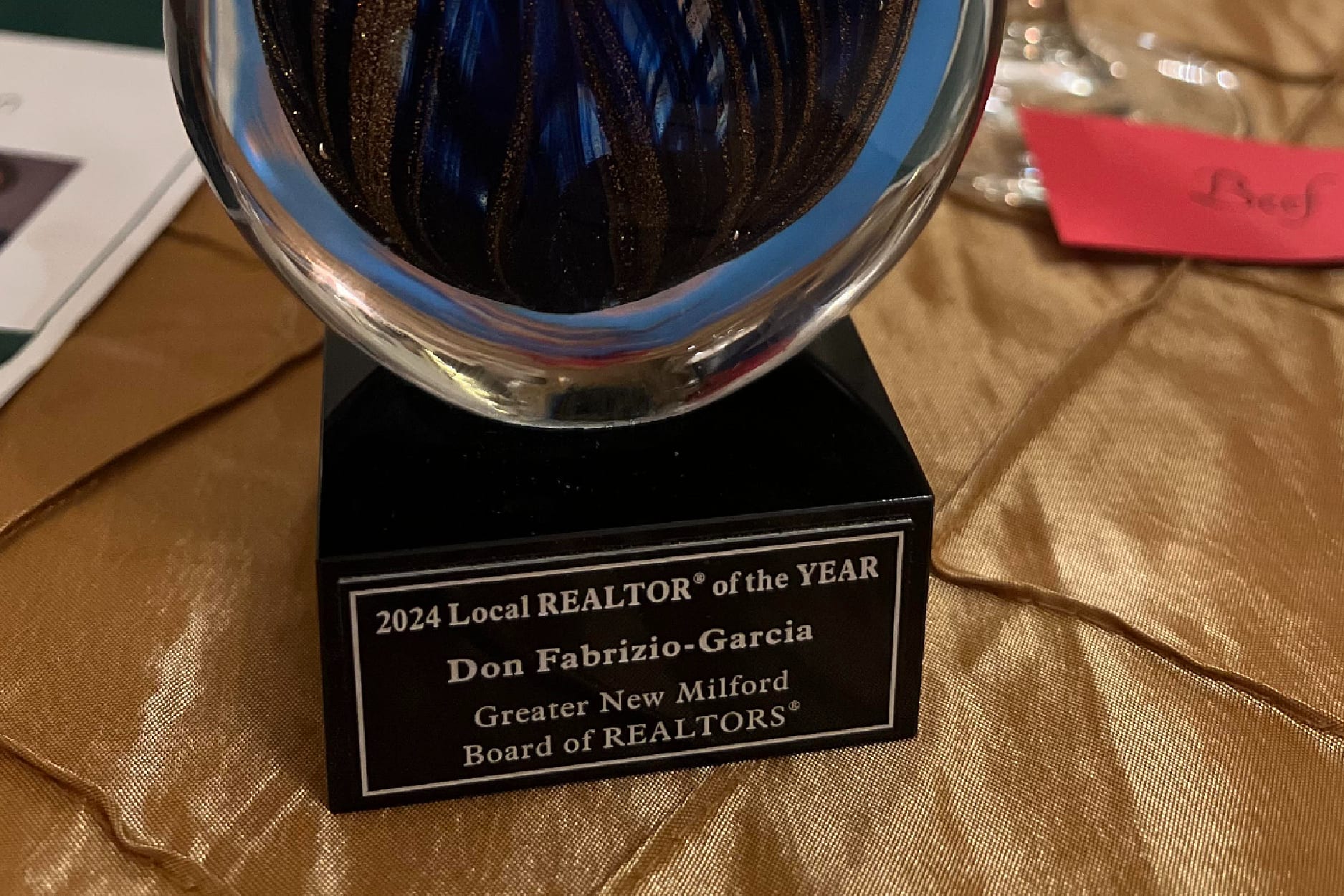 Fab Broker Named REALTOR of the Year inception-app-prod/NjlkNzYxZWYtNjU2YS00YTQ0LTk3NWQtZTM2Yzg4ZDNkOGIw/content/2025/02/54f6ed5ecaec23a5839dd82631e177afc7d4ba4f.jpg