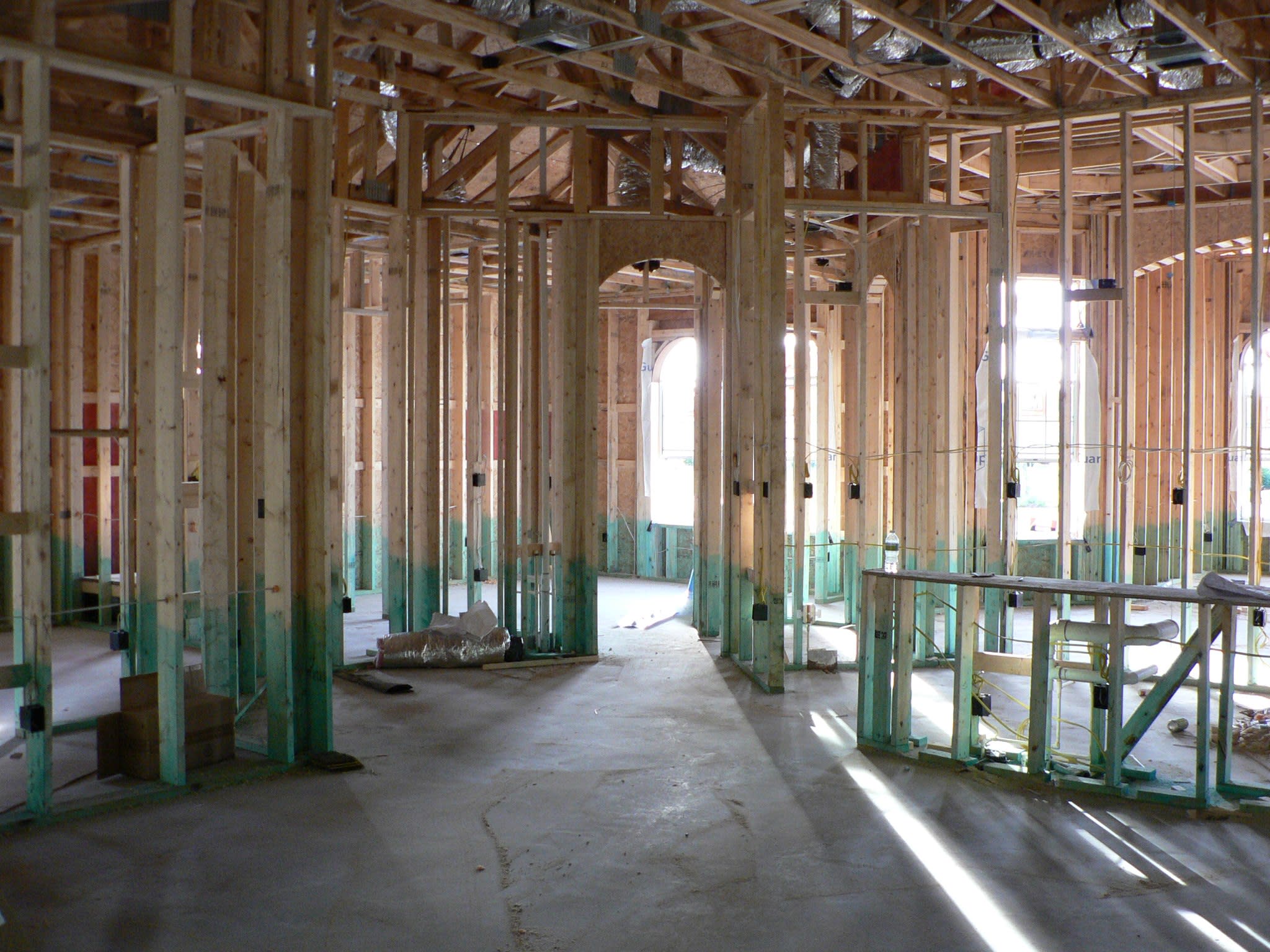 inception-app-prod/NjlkZjA2NGQtMDNjYy00ODVjLTljYjItZjRhNjE4NWZlZWUw/media/2015/10/new construction.jpg