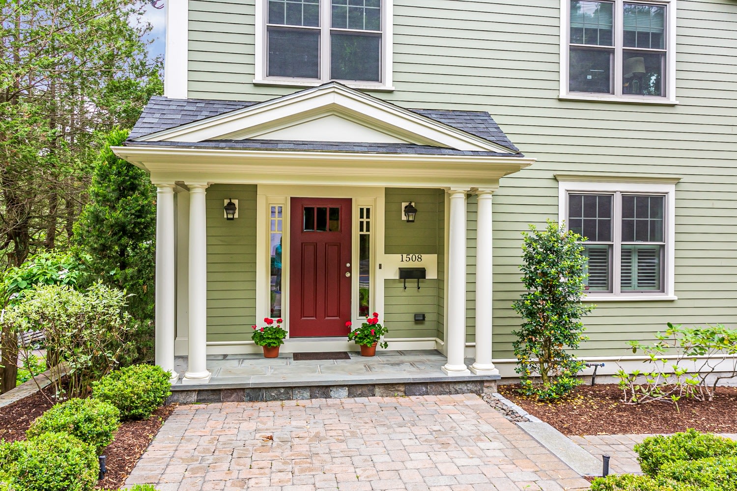 1508 Great Plain Avenue Needham