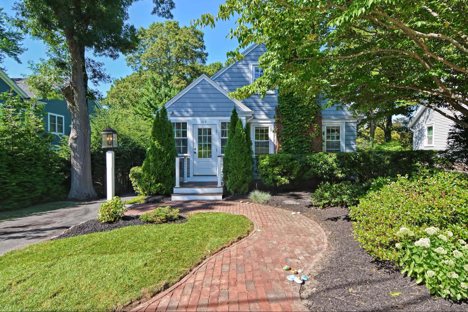 163 Laurel Drive Needham