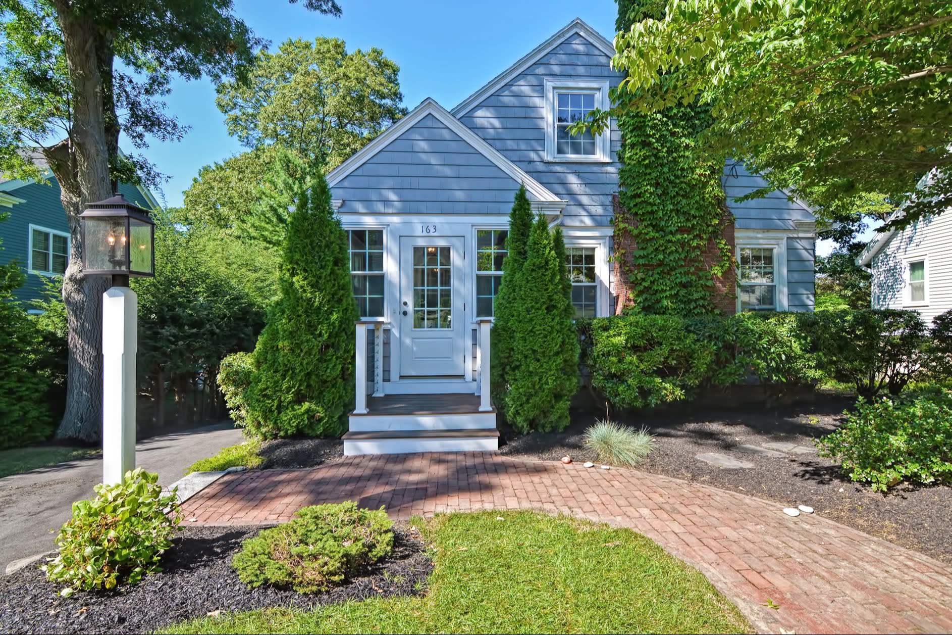 163 Laurel Drive Needham