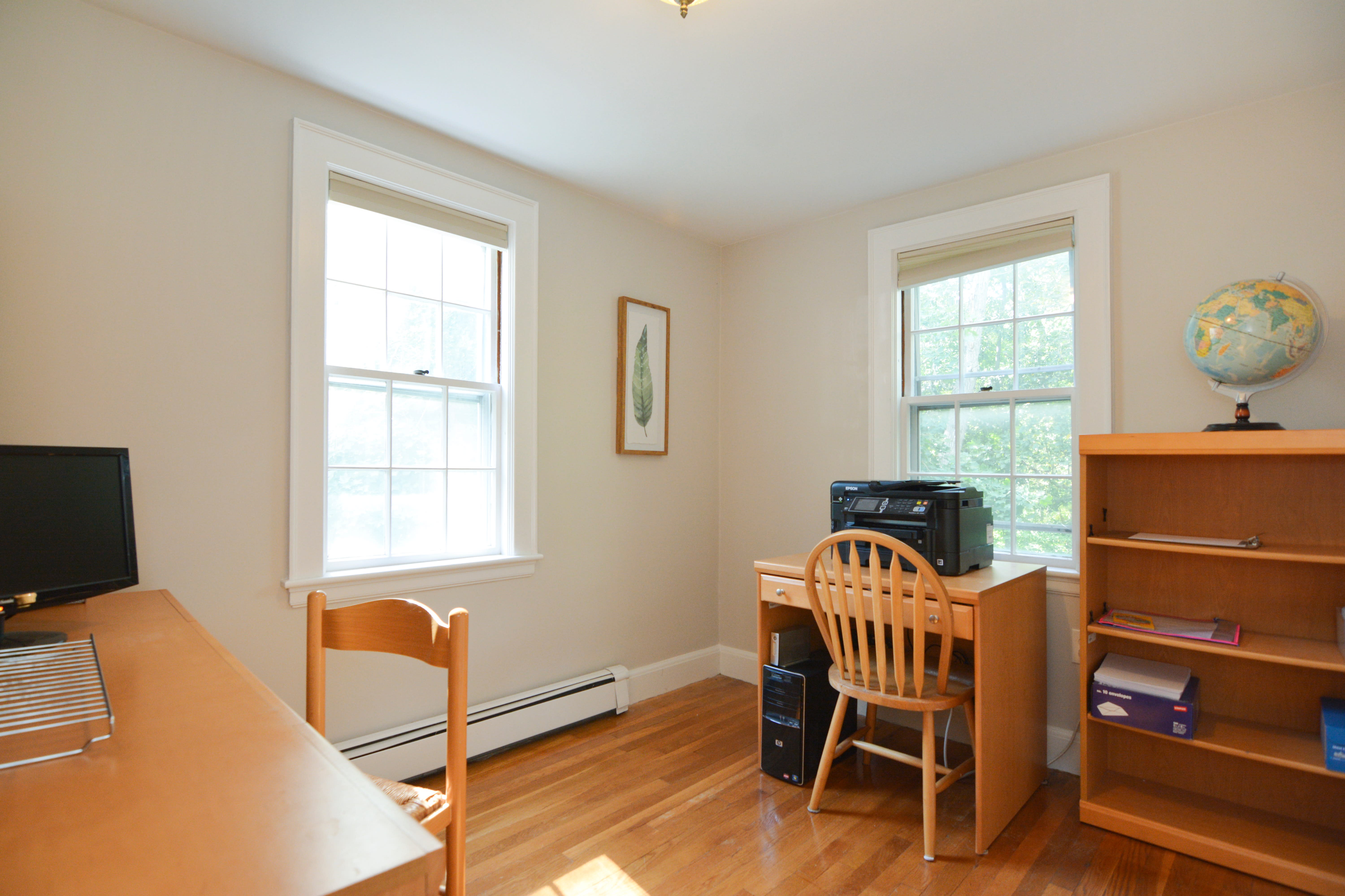Study room/1st floor bedroom