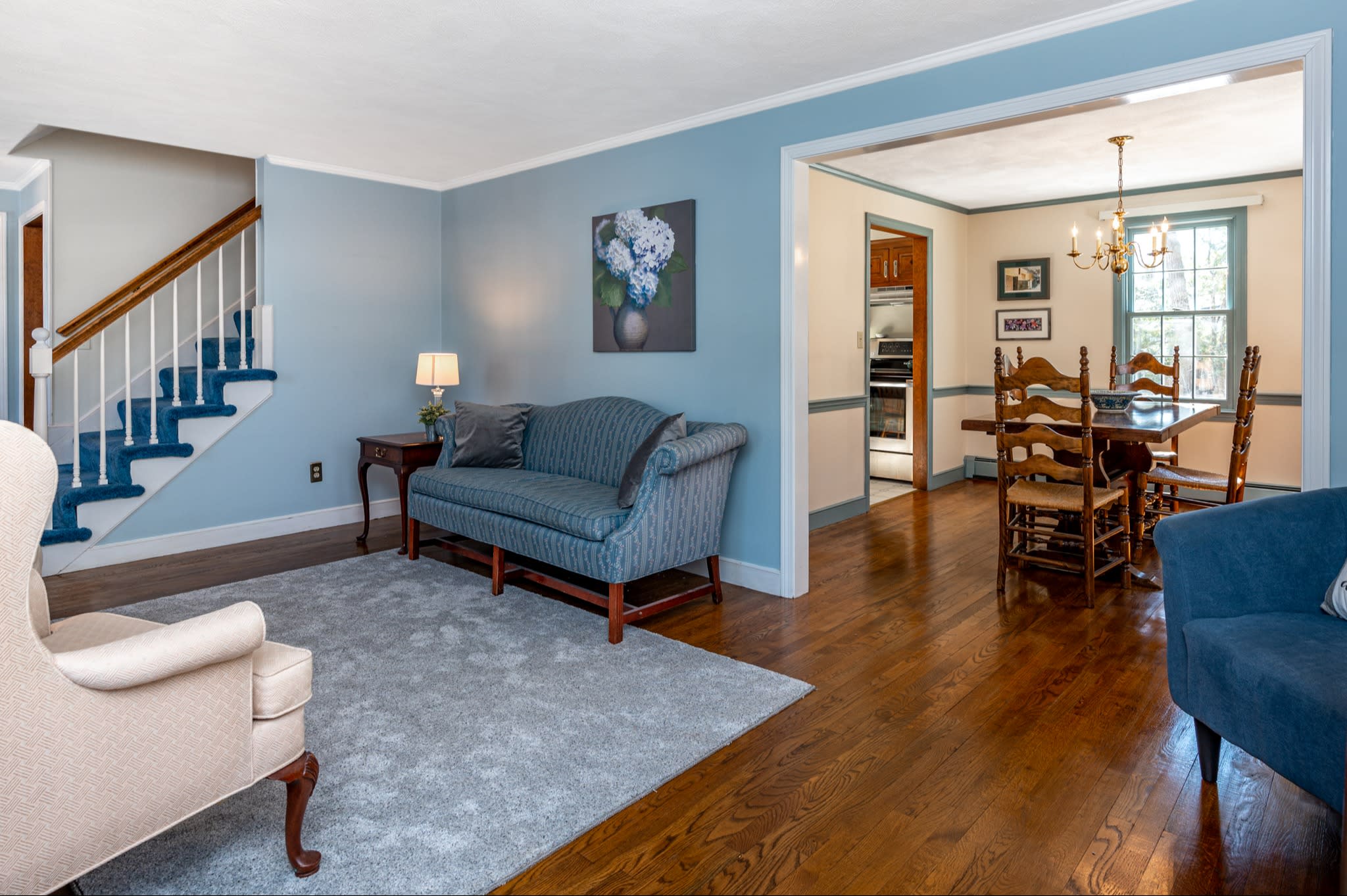 SOLD! 113 Gayland Road in Needham inception-app-prod/NmU2ZTUzNTQtMTA5MC00MzY0LWFmNmYtZmVkMjVjMjY0ZWIx/content/2021/03/113-gayland-rd-4.jpg