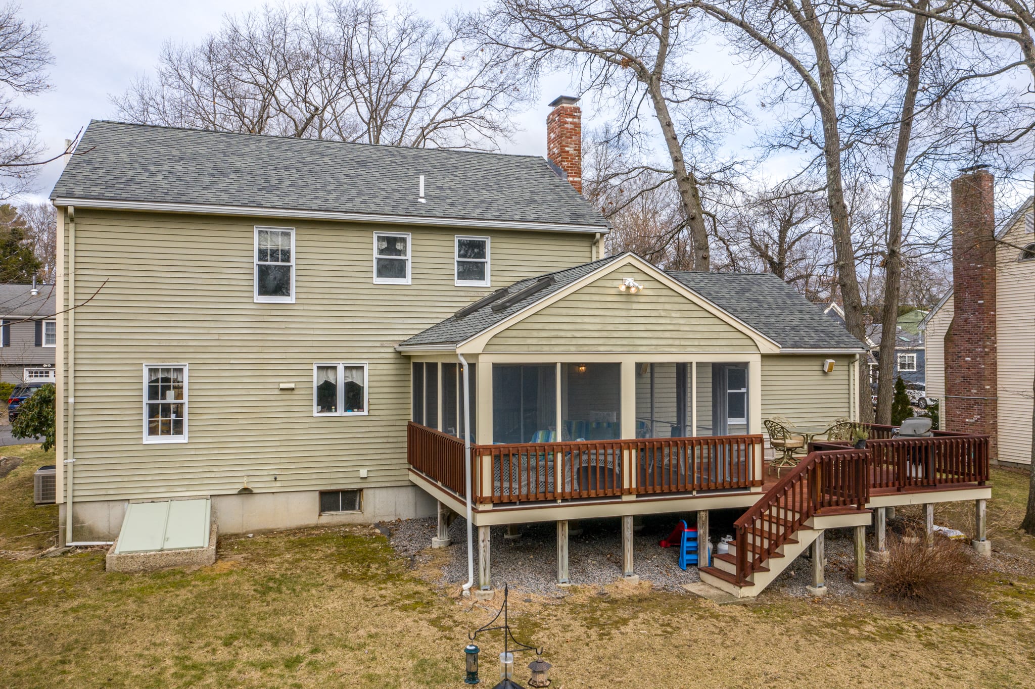 SOLD! 113 Gayland Road in Needham inception-app-prod/NmU2ZTUzNTQtMTA5MC00MzY0LWFmNmYtZmVkMjVjMjY0ZWIx/content/2021/03/dji0247.jpg