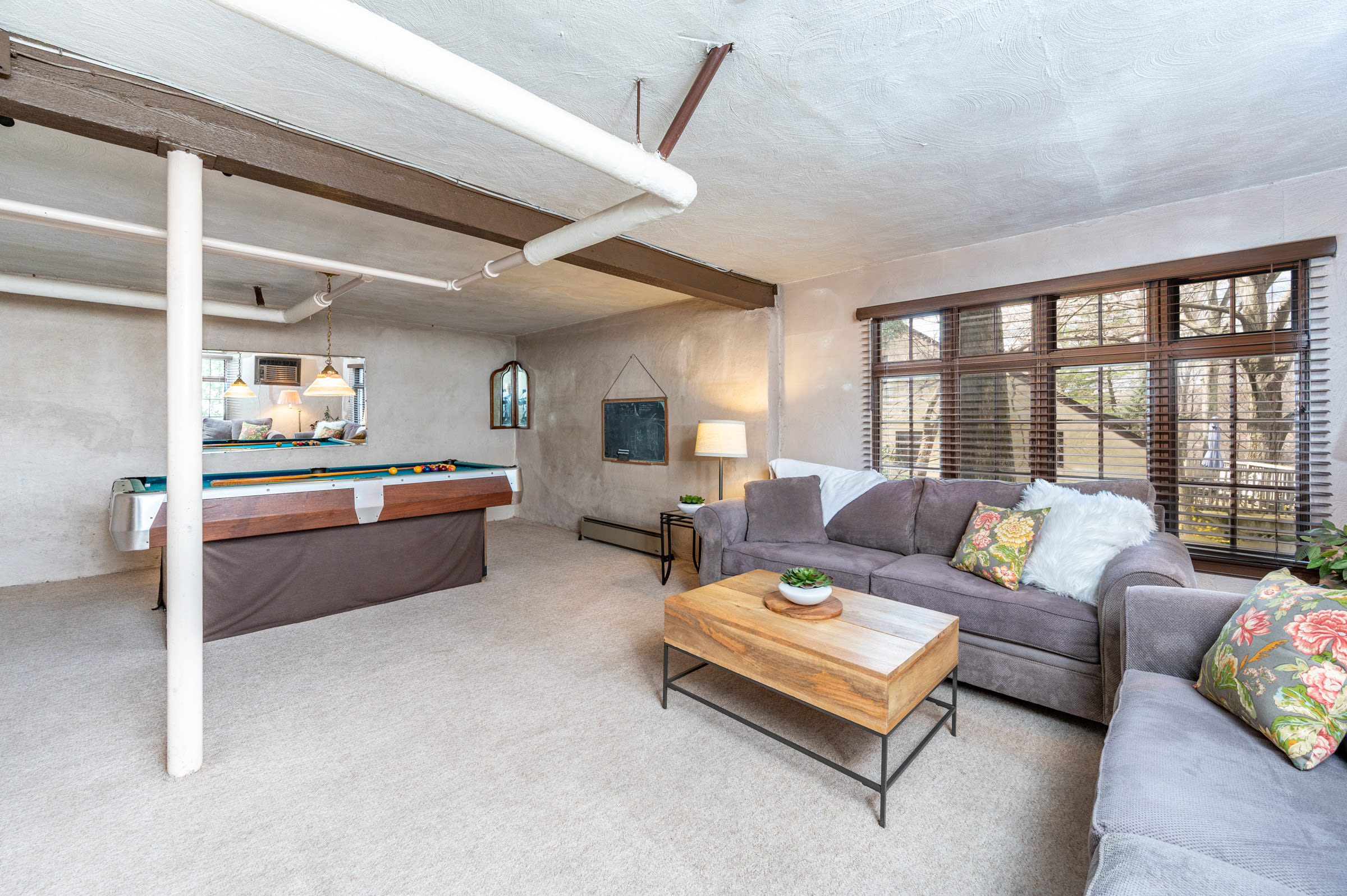 SOLD! 37 Gayland Road in Needham inception-app-prod/NmU2ZTUzNTQtMTA5MC00MzY0LWFmNmYtZmVkMjVjMjY0ZWIx/content/2022/04/1edc5ea86f9d0d50ae410e051682556374b85220.jpg