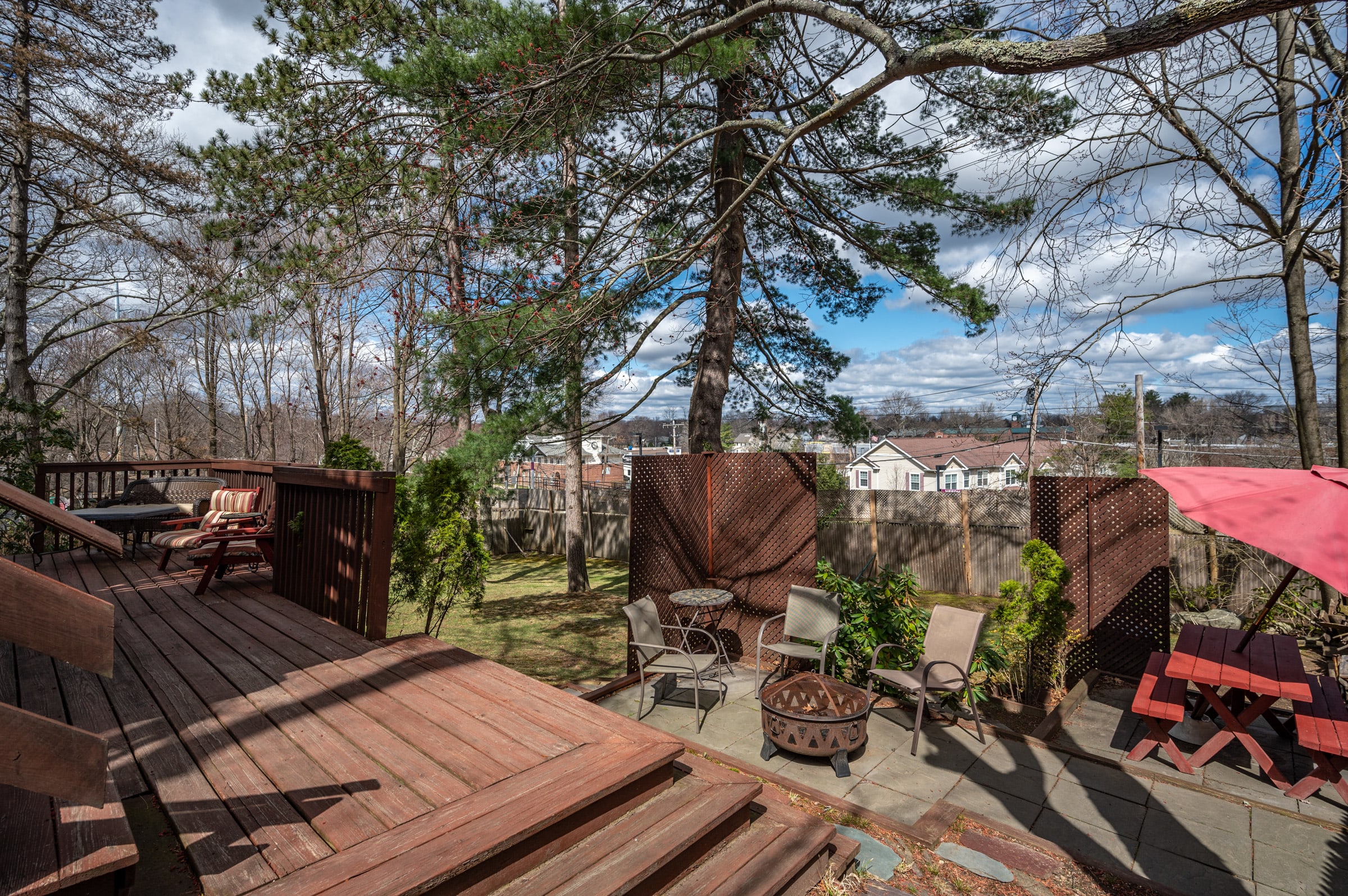 SOLD! 37 Gayland Road in Needham inception-app-prod/NmU2ZTUzNTQtMTA5MC00MzY0LWFmNmYtZmVkMjVjMjY0ZWIx/content/2022/04/2cfdf17cb6864ae261ca855f1d2f5e2d26a5c534.jpg