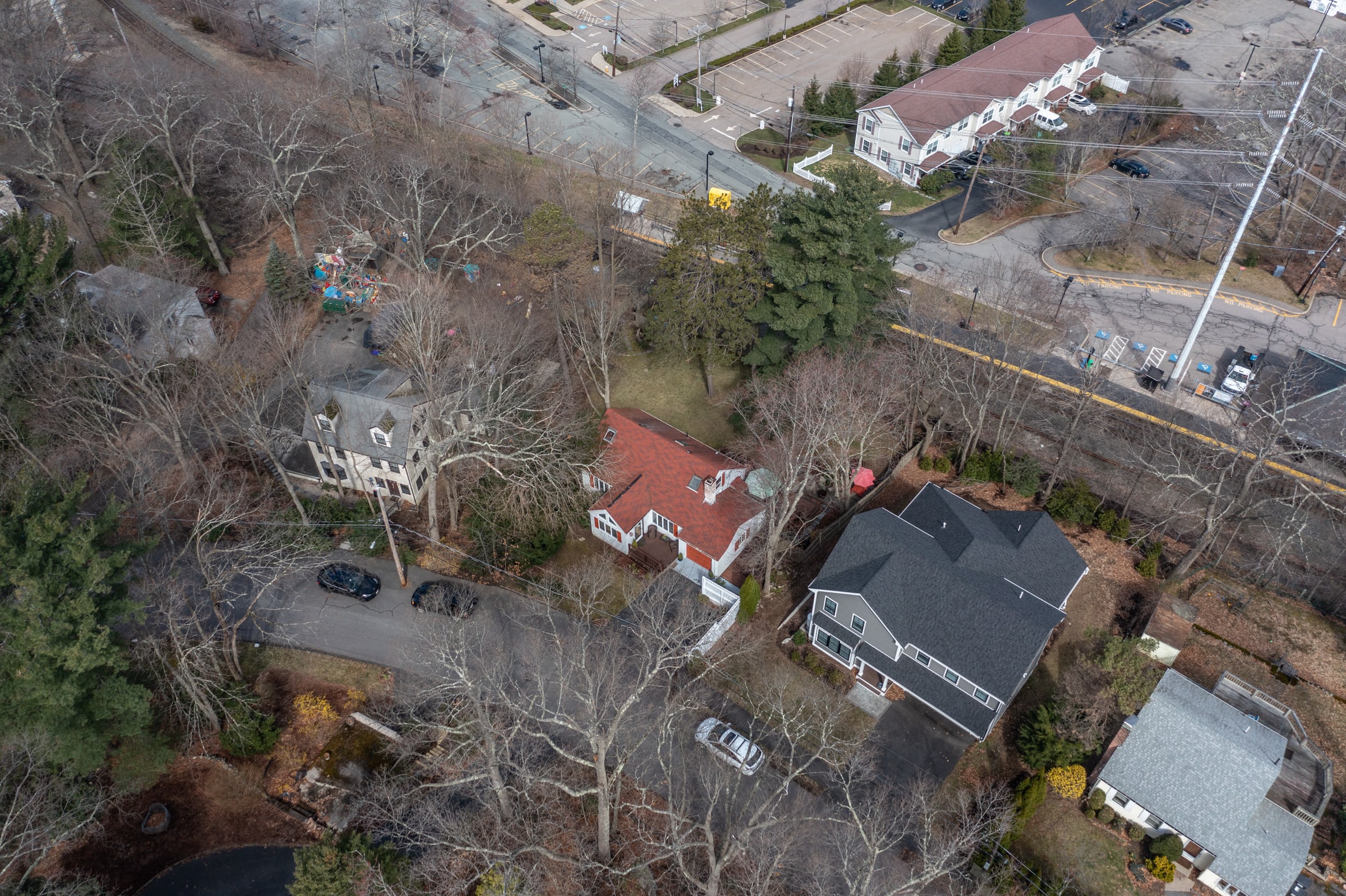 SOLD! 37 Gayland Road in Needham inception-app-prod/NmU2ZTUzNTQtMTA5MC00MzY0LWFmNmYtZmVkMjVjMjY0ZWIx/content/2022/04/923a362ee378de10e30c4d379417bcb6b3d35dc0.jpg