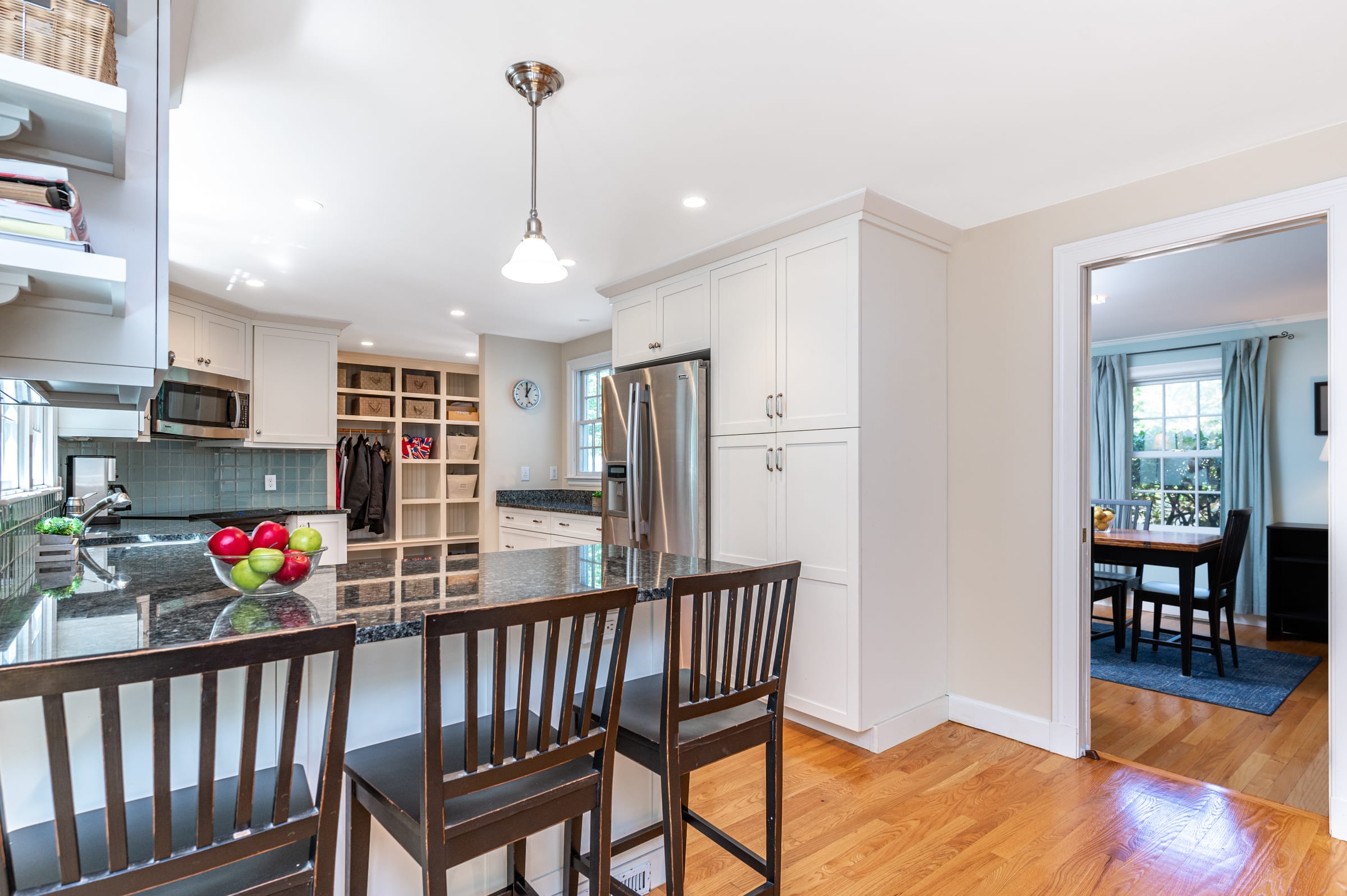 UNDER CONTRACT! 273 Nehoiden Street in Needham inception-app-prod/NmU2ZTUzNTQtMTA5MC00MzY0LWFmNmYtZmVkMjVjMjY0ZWIx/content/2022/09/5c77fc7fc9cee0efe3ad8ff1ea2ec724f0ff7bb2.jpg