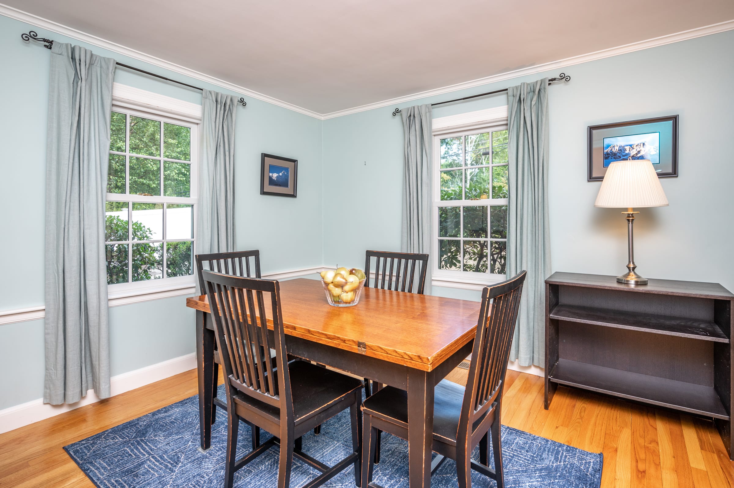UNDER CONTRACT! 273 Nehoiden Street in Needham inception-app-prod/NmU2ZTUzNTQtMTA5MC00MzY0LWFmNmYtZmVkMjVjMjY0ZWIx/content/2022/09/8a68e2785c4001e5351fe9d82b15f4db054d30c1.jpg