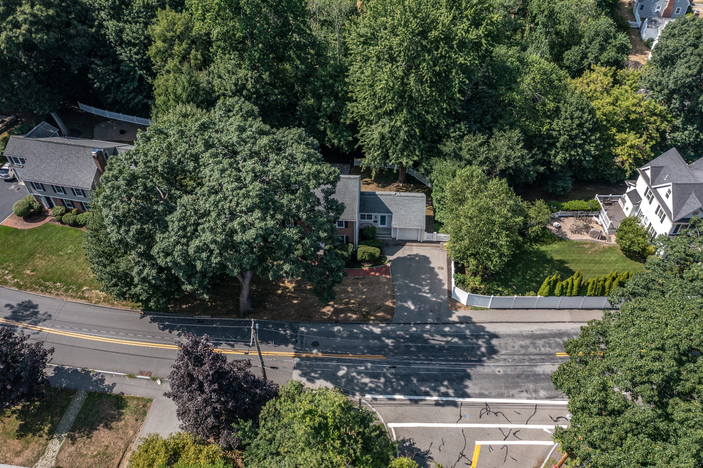 UNDER CONTRACT! 273 Nehoiden Street in Needham inception-app-prod/NmU2ZTUzNTQtMTA5MC00MzY0LWFmNmYtZmVkMjVjMjY0ZWIx/content/2022/09/a524aa5cfadaa470bb130e76bd769e2a4e868312.jpg