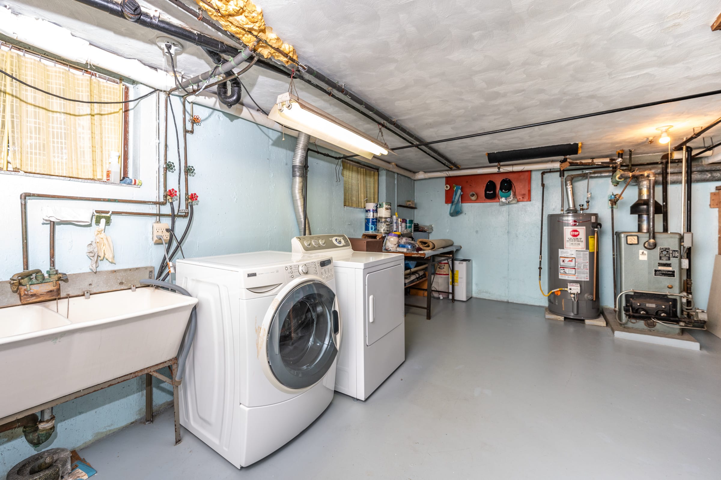 basement laundry, utilities & storage