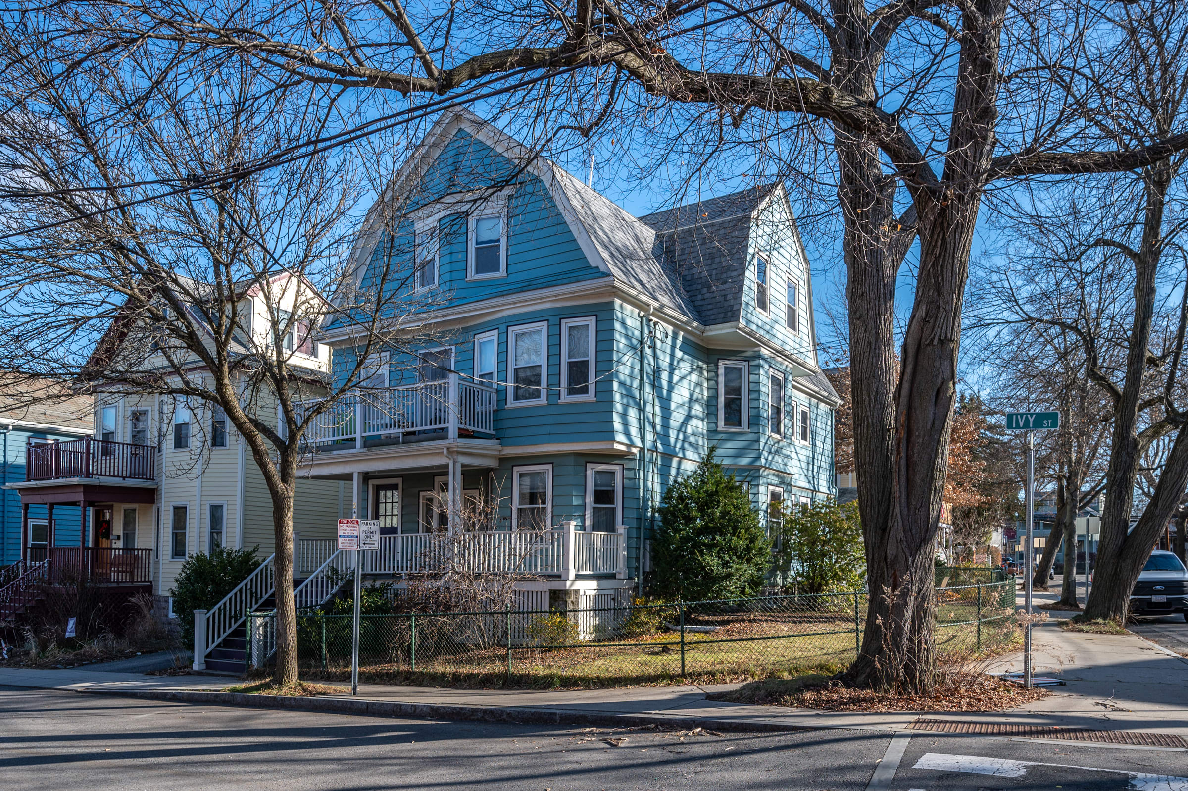 2 Ivy Street in Cambridge inception-app-prod/NmU2ZTUzNTQtMTA5MC00MzY0LWFmNmYtZmVkMjVjMjY0ZWIx/content/2024/02/293a8cf41b2fb8066803b2a895c9634f554df49b.jpg