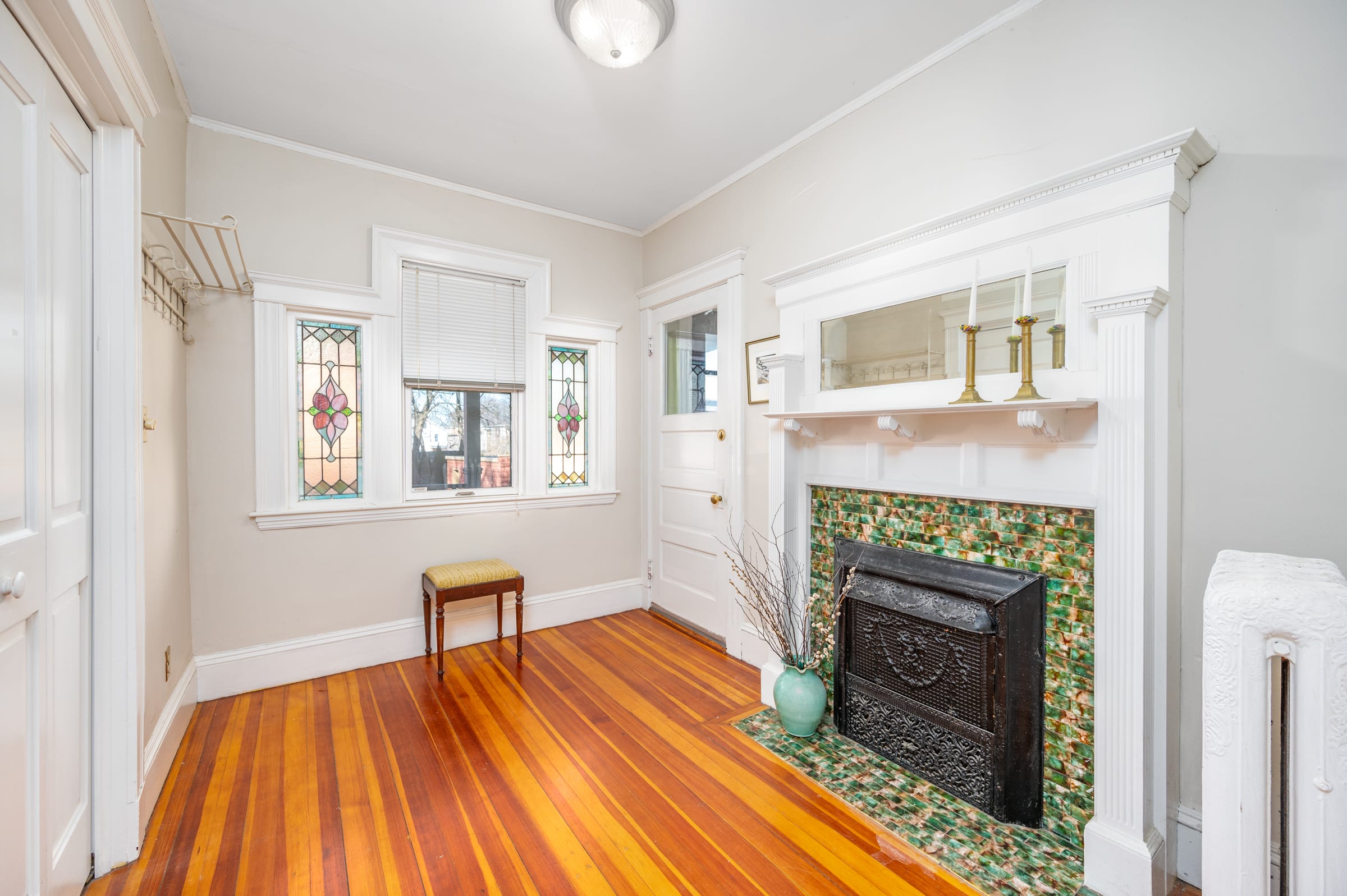 2 Ivy Street in Cambridge inception-app-prod/NmU2ZTUzNTQtMTA5MC00MzY0LWFmNmYtZmVkMjVjMjY0ZWIx/content/2024/02/2994c59ad26ff60d5c2bf9c51eb78fec43128a51.jpg