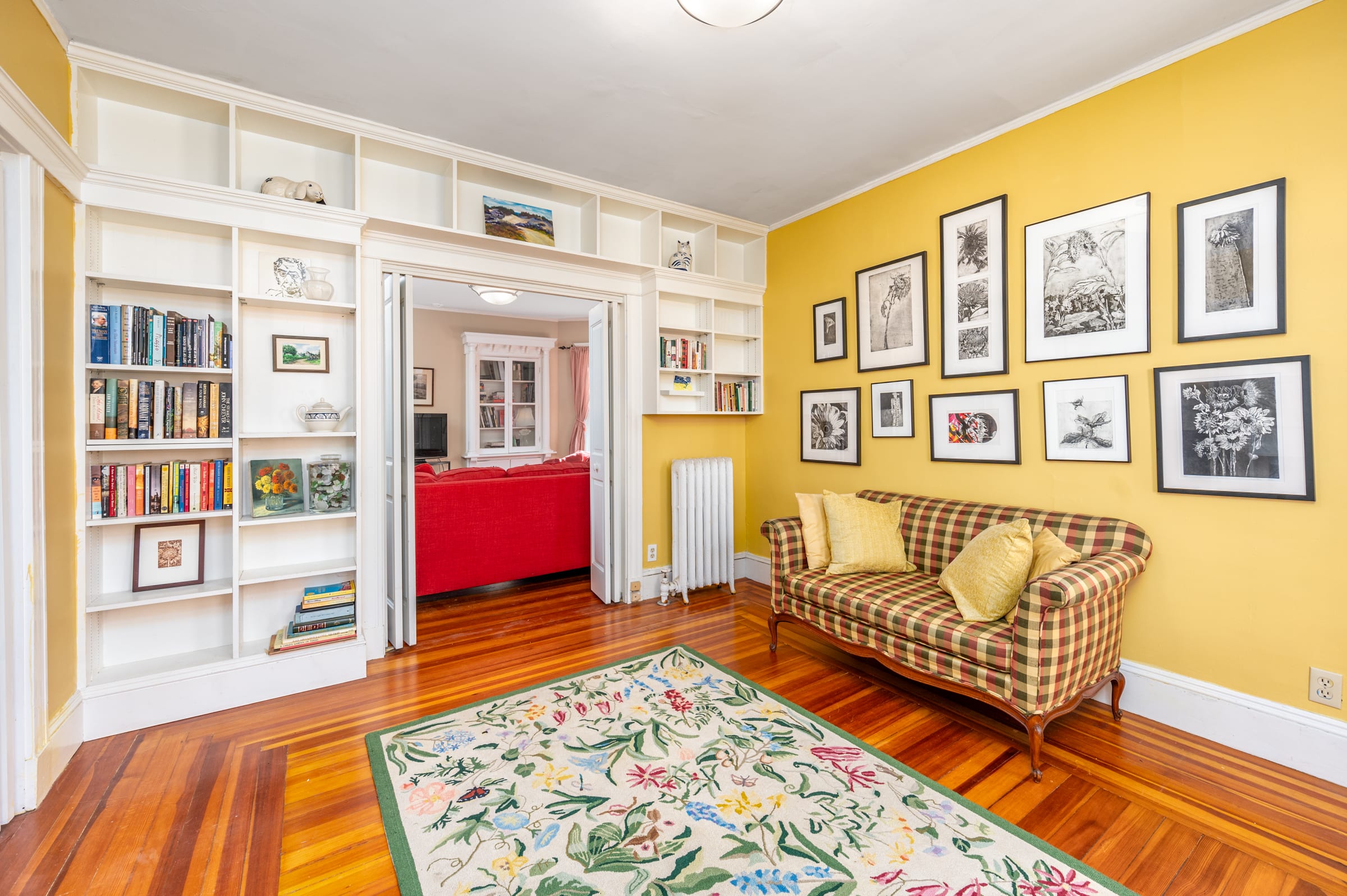 2 Ivy Street in Cambridge inception-app-prod/NmU2ZTUzNTQtMTA5MC00MzY0LWFmNmYtZmVkMjVjMjY0ZWIx/content/2024/02/6b1af77dc8457b0f40e3fdb576771074d47eed74.jpg