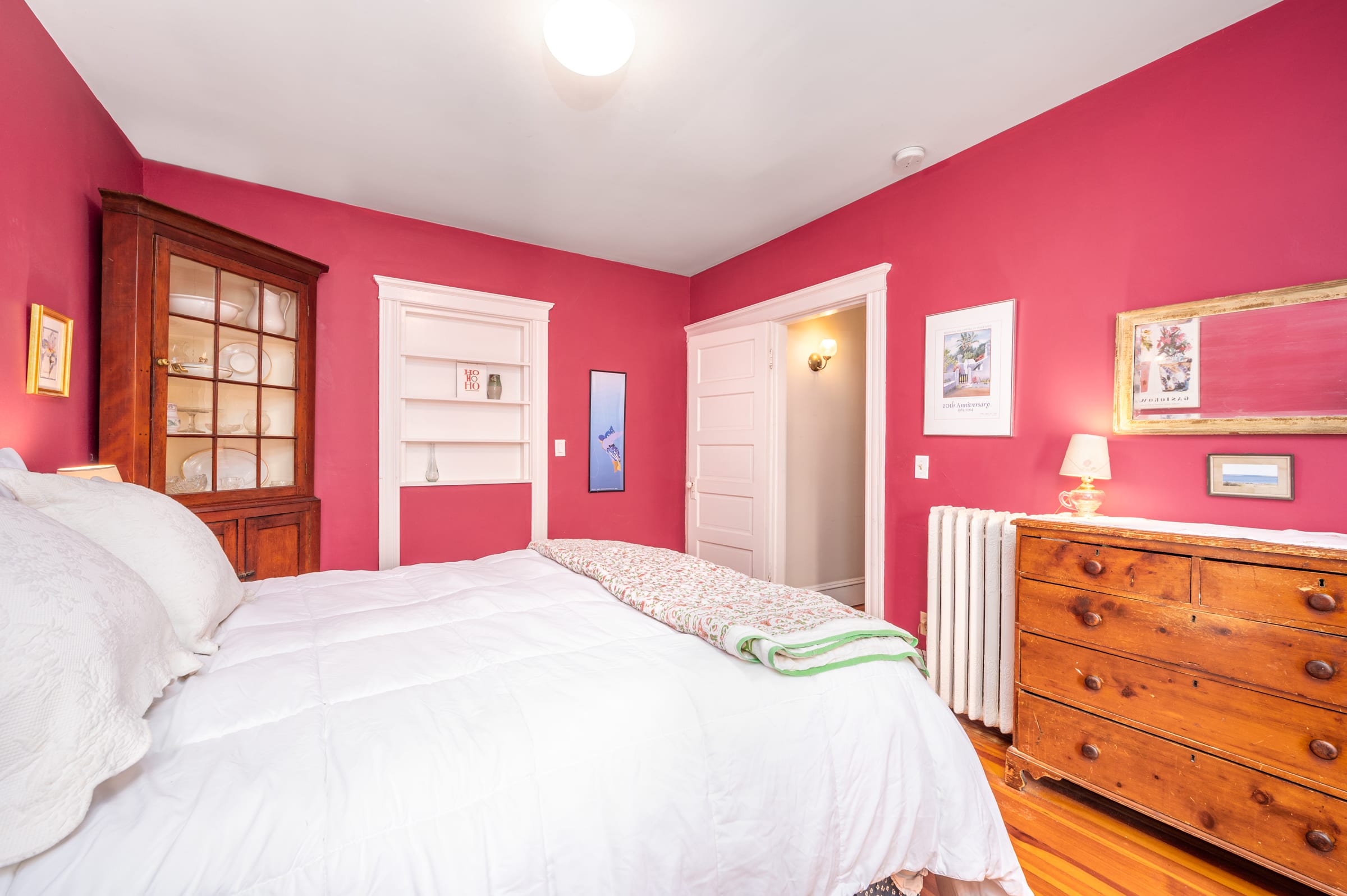 2 Ivy Street in Cambridge inception-app-prod/NmU2ZTUzNTQtMTA5MC00MzY0LWFmNmYtZmVkMjVjMjY0ZWIx/content/2024/02/7b000e48a1e5adb027401af70377ce02e758f641.jpg