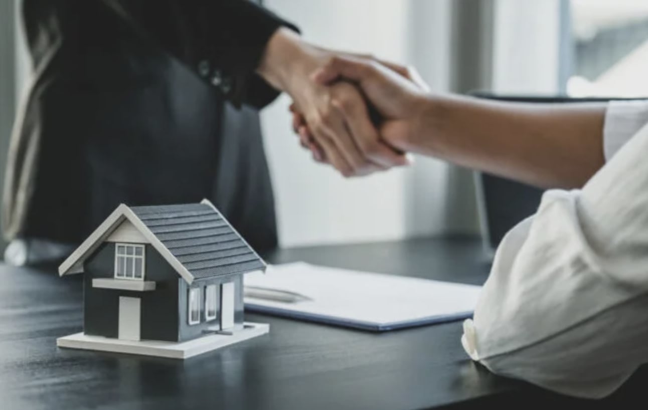 Unlock the Potential of Your Properties: Why Your Investment Deserves Professional Property Management inception-app-prod/NmVmNTUzMzAtMzlhZC00YTQxLTgwYjAtZDE2NWYzYjViNmEw/content/2023/11/c6e51c4ae8d87178b963b93bcdff8c5e4f10a976.png