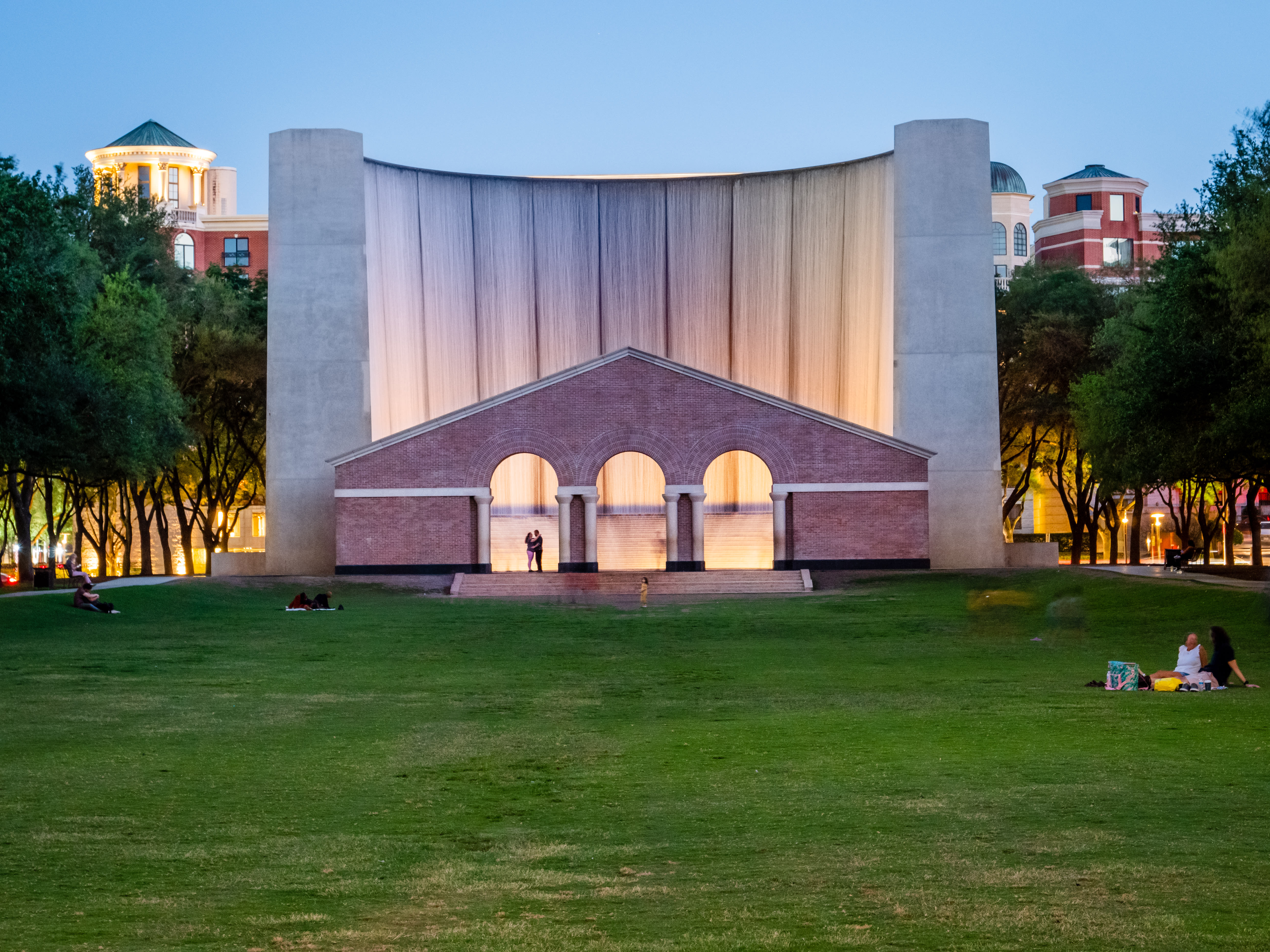 Galleria & Tanglewood inception-app-prod/NzA2NjE4ZGQtM2U1Yi00MTZlLTk4YTctMzViZmU1ODFiZjIx/content/2024/11/d098f66b71b5ebb83175f7efb2b00dfbb0bacc45.jpg