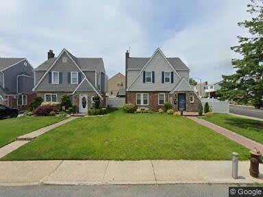 23-02 169th, Whitestone, NY 11357 inception-app-prod/NzEzZTkyYzUtOTI0NC00MjFhLWEyNTEtZTBhNWQwMDdkOGM2/content/2020/08/streetview3.jpg