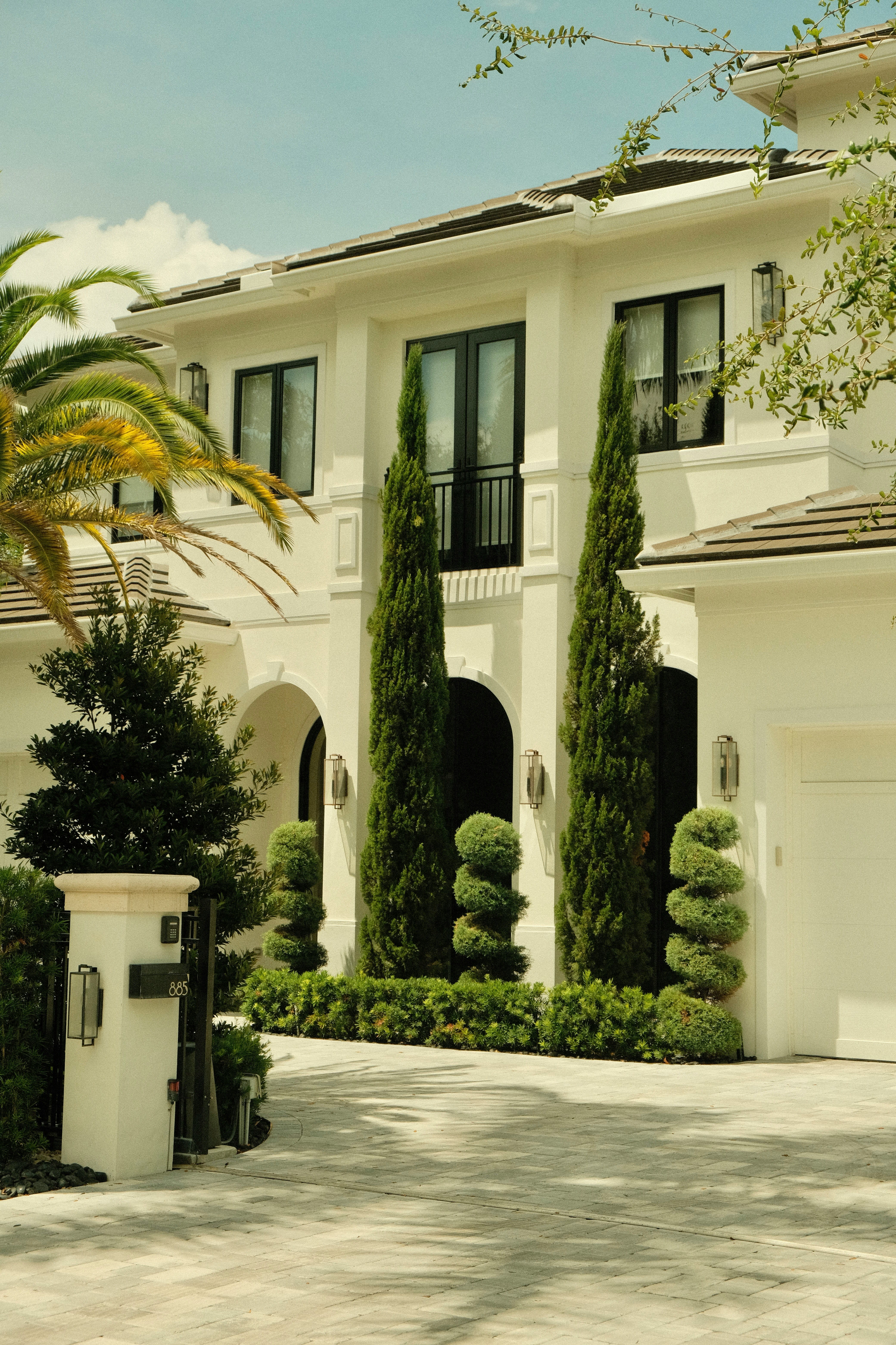 Living the Vision: How to Find a Home That Matches Your Lifestyle inception-app-prod/NzI4YjVjZDItZDU4Zi00MDI5LWIyYjktMjM1YzFjZTFjYWVm/content/2026/07/3744fcceb99c31544bf4e66ff0f09bb9e1887864.jpg