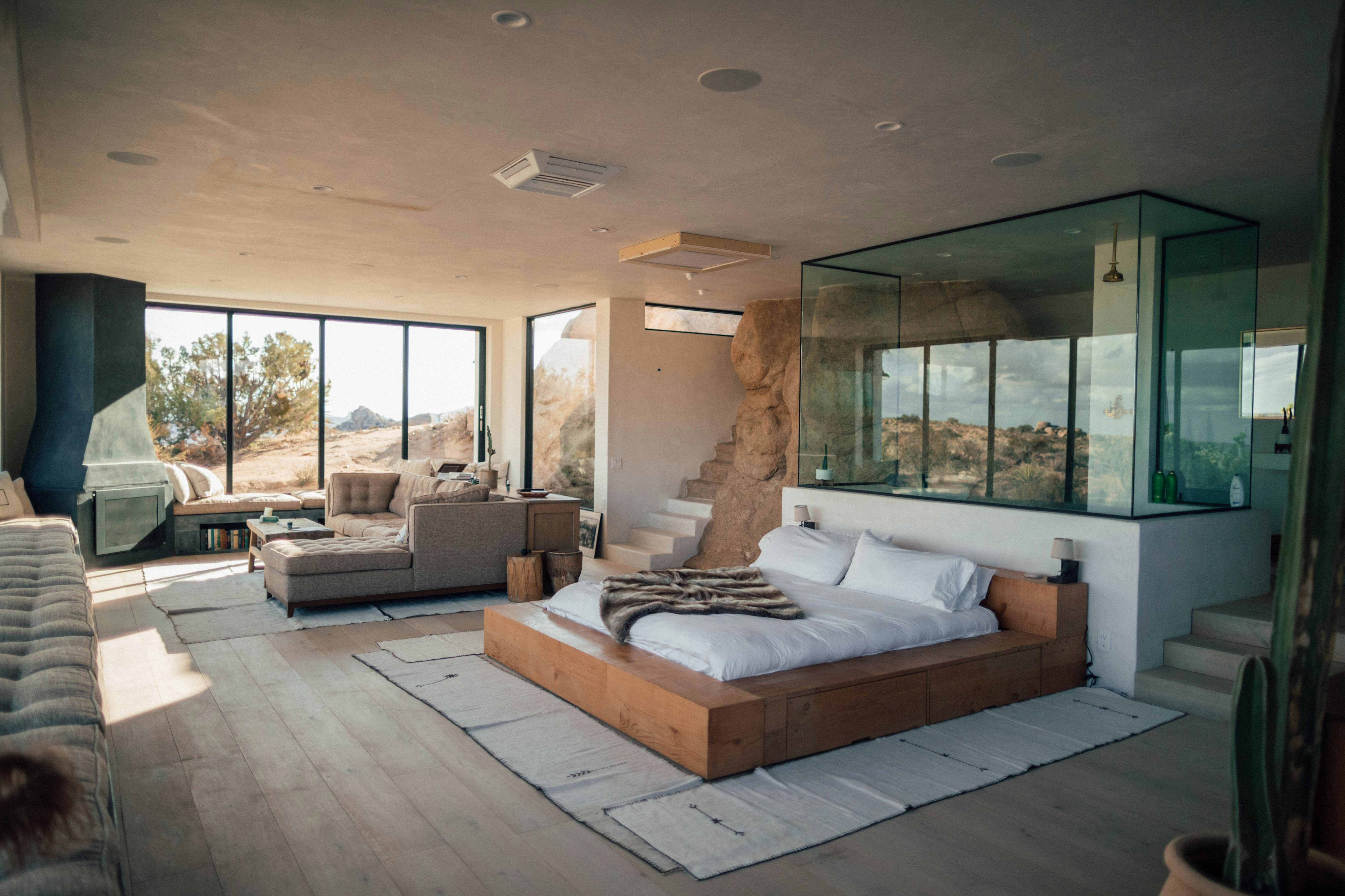 How to Sell Your Home for Top Dollar inception-app-prod/NzI4YjVjZDItZDU4Zi00MDI5LWIyYjktMjM1YzFjZTFjYWVm/content/2026/07/9a89b11889f8eeeea77b0965ccda94121fa8f4e3.jpg