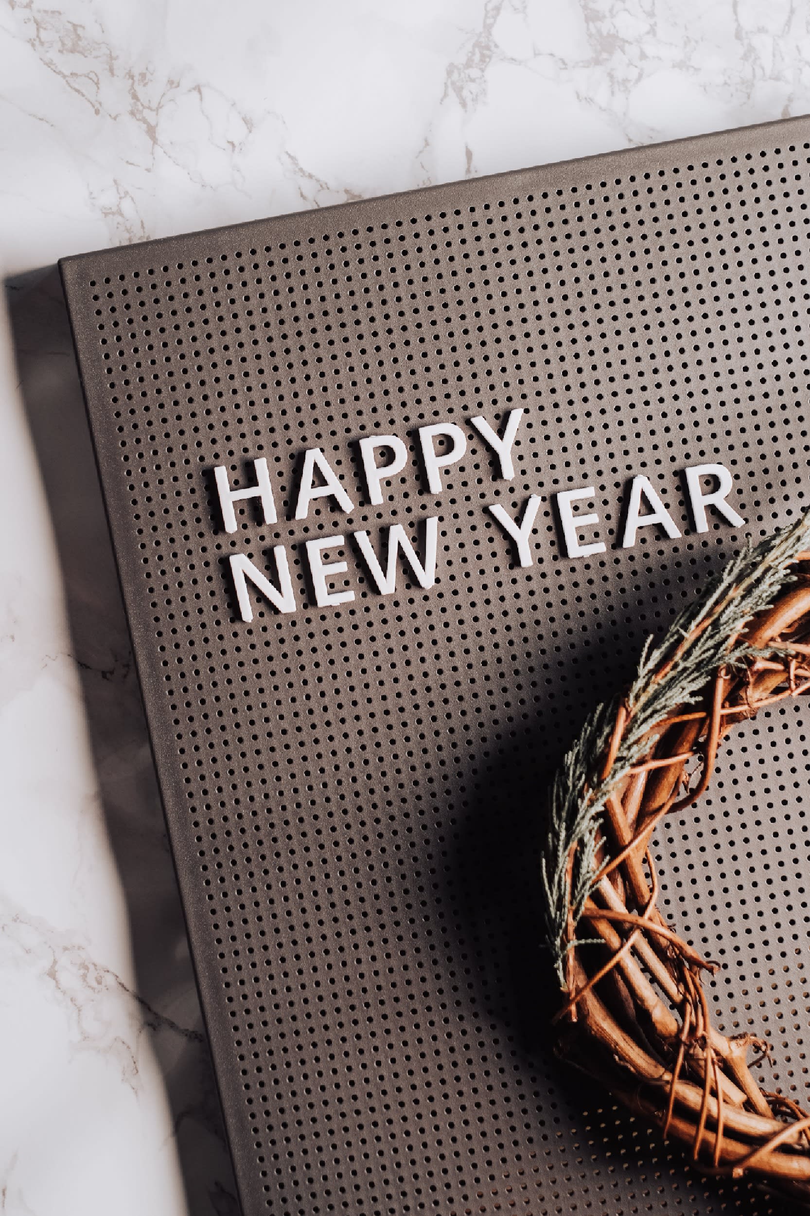 "Embracing New Beginnings: Your Guide to Residential Real Estate in the New Year" inception-app-prod/NzQ3MmNkY2ItYzU4ZS00ODM4LTkxZDMtYWU5M2U3ZjUwNjIx/content/2024/01/beffbe222f8a3bf3539d28748716038b8011457a.jpg