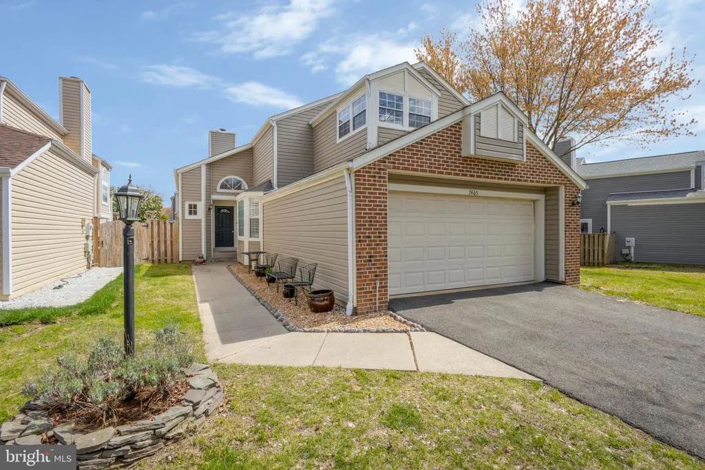 7465 Cross Gate Lane, Alexandria, VA 22315 inception-app-prod/NzUzOGUwYTUtYjhjZi00MzI0LWJkZTItOWVlNmFjMjZjN2Nl/content/2025/09/18e7713511005c31d73d7519563ae094bc659b7a.webp