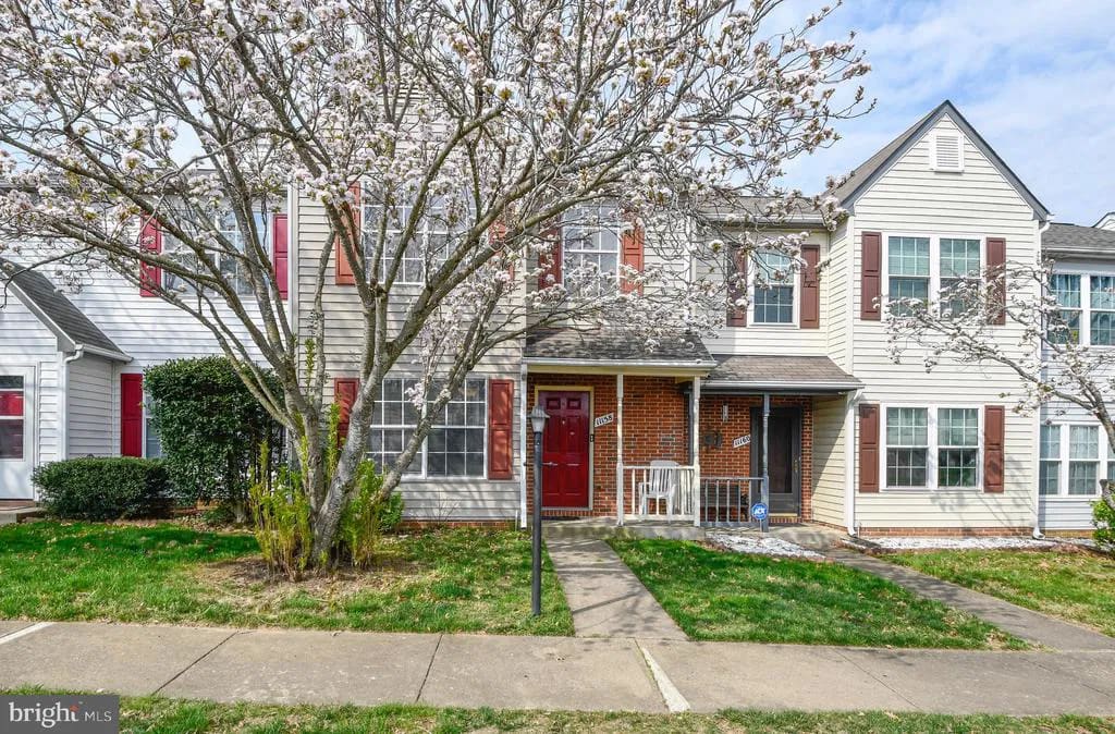 11158 Brunswick Place, Fredericksburg, VA 22407 inception-app-prod/NzUzOGUwYTUtYjhjZi00MzI0LWJkZTItOWVlNmFjMjZjN2Nl/content/2025/09/2150b4e9344d677b114bef1e8893e47668bfd237.webp
